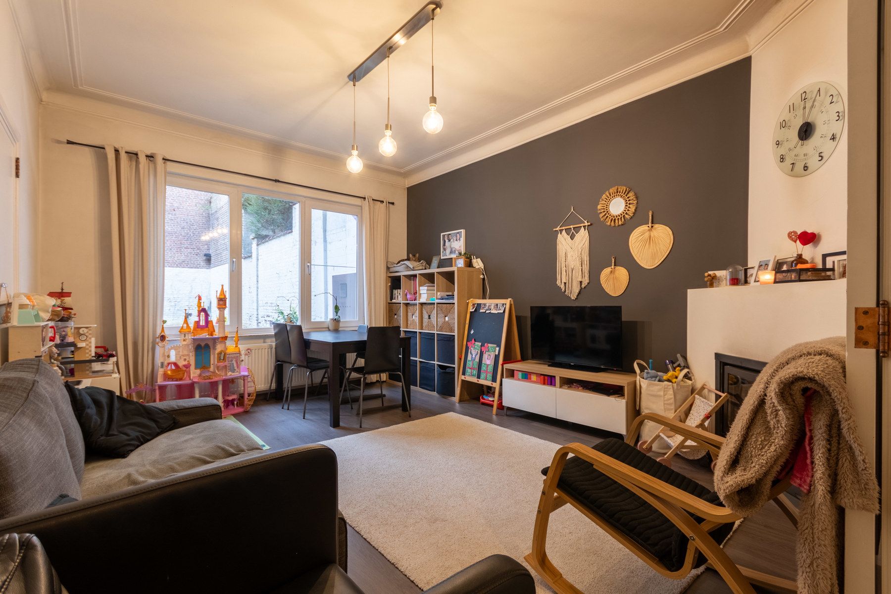 Gelijkvloers appartement met terras en tuin foto 6