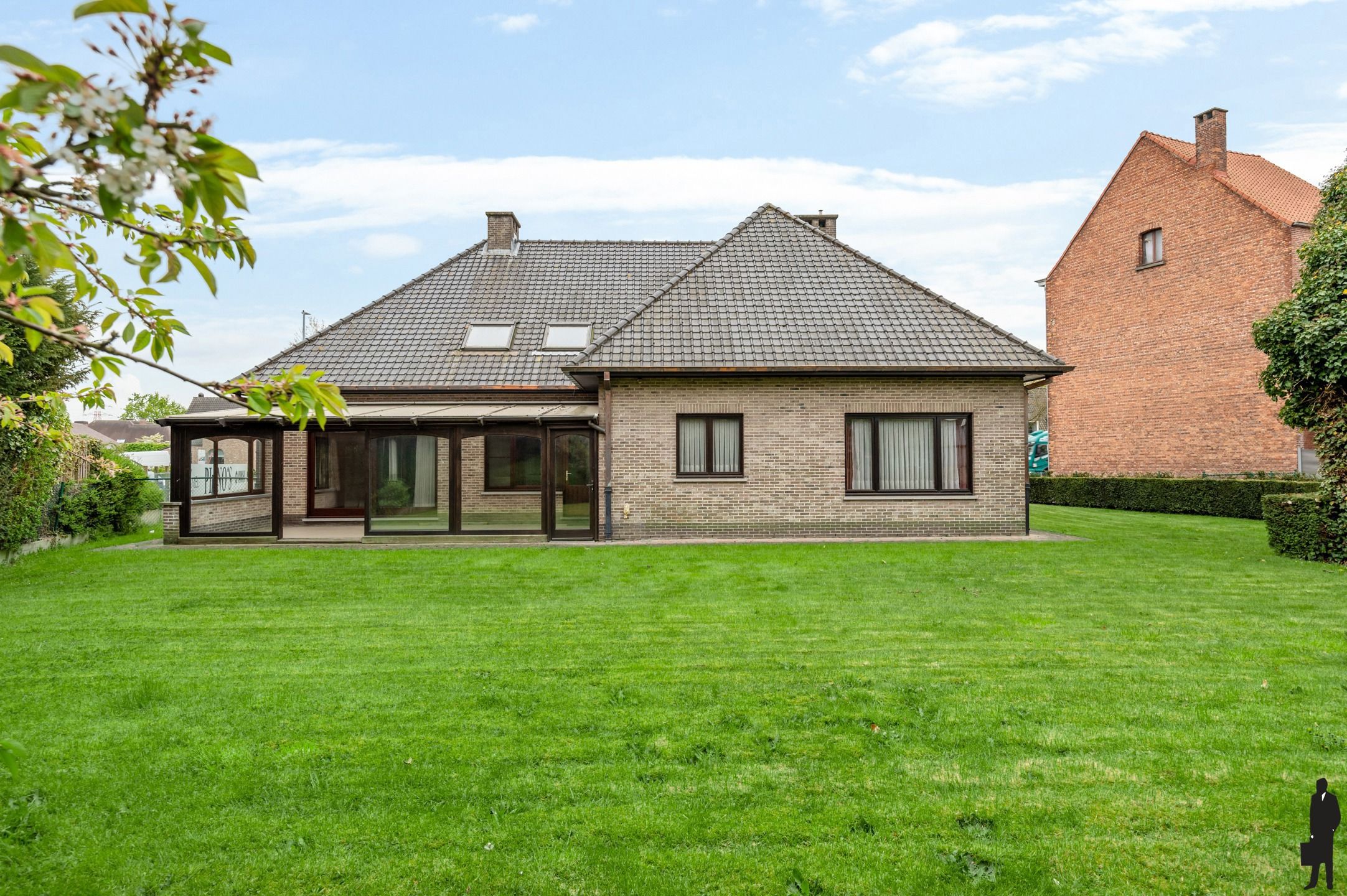Welgelegen charmante laagbouwvilla met tal van mogelijkheden foto 17
