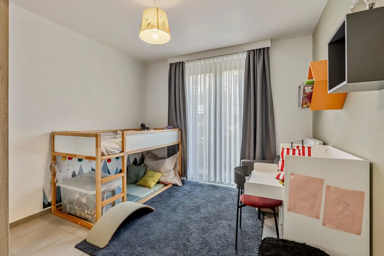 Gelijkvloers appartement (105m²), 2 slpk, tuin/terras, autostaanplaats + kelderberging foto 13