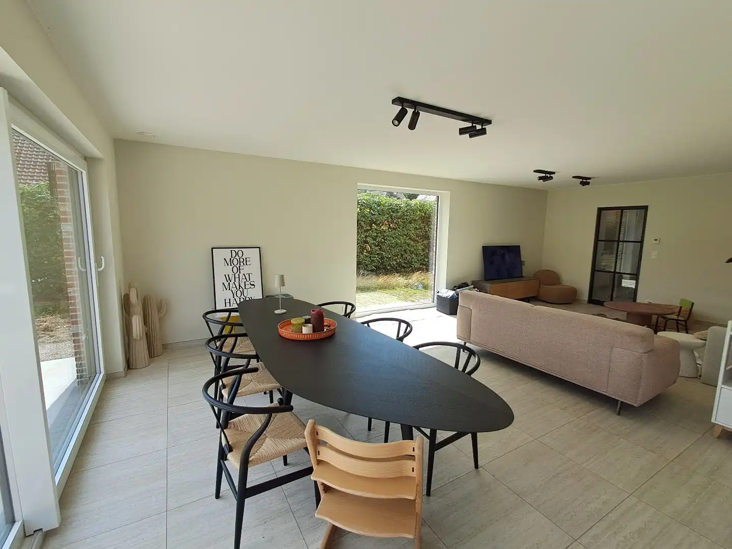 Ruime alleenstaande woning in Moerkerke foto 4