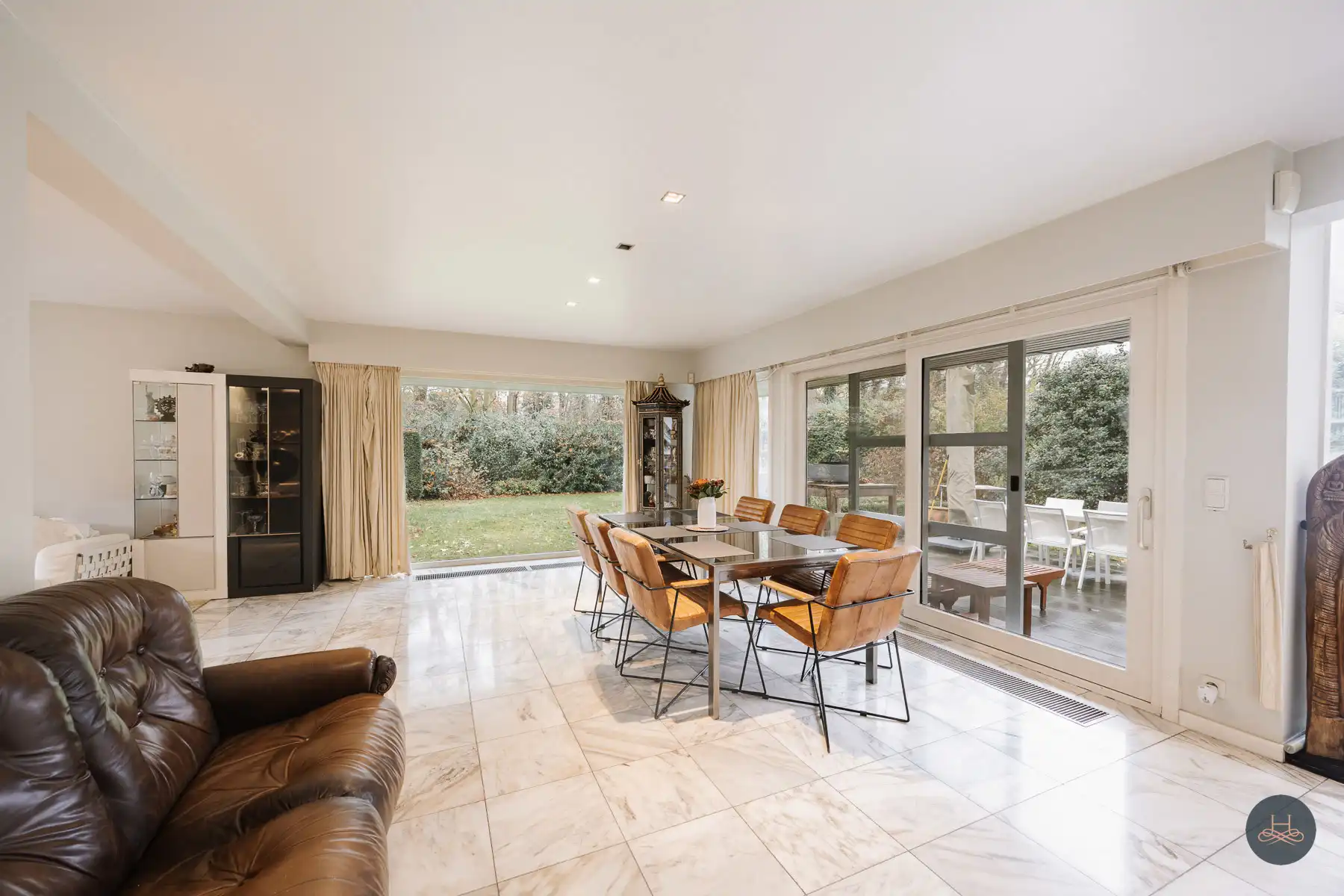 Functionele villa te koop met prachtige bomen op toplocatie foto 41