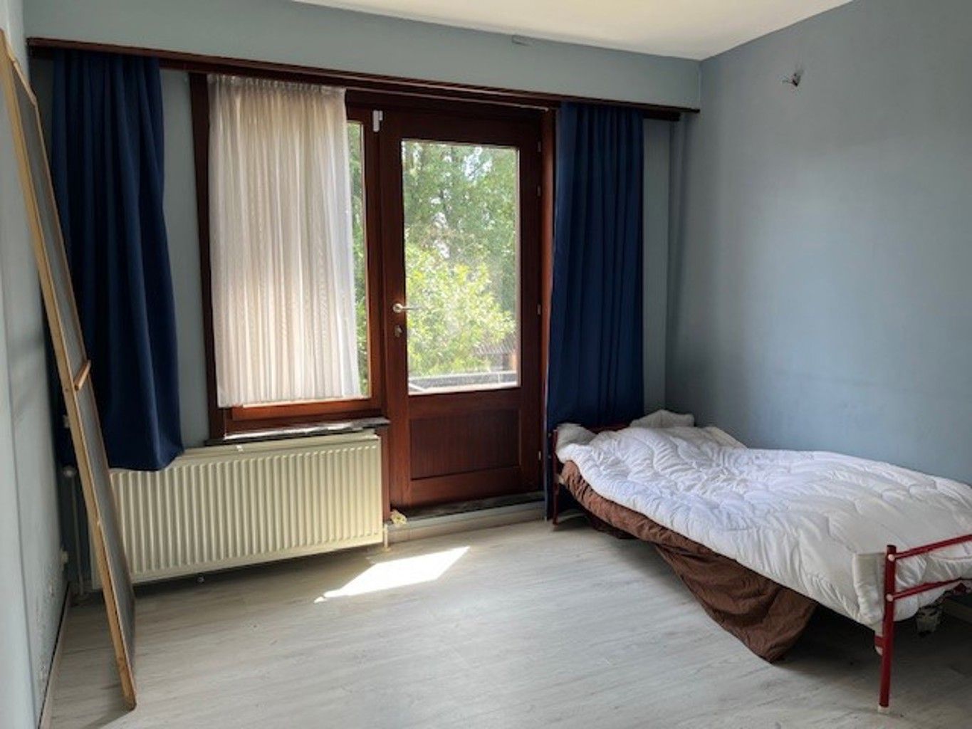 Mooie woning met 4 slaapkamers, garage en tuin in doodlopende straat. foto 20