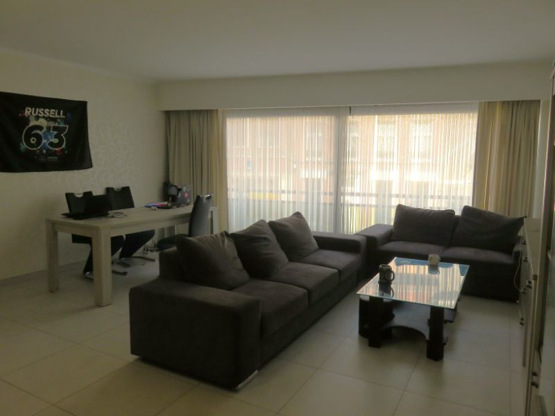 Ruim appartement in centrum Boom foto 6