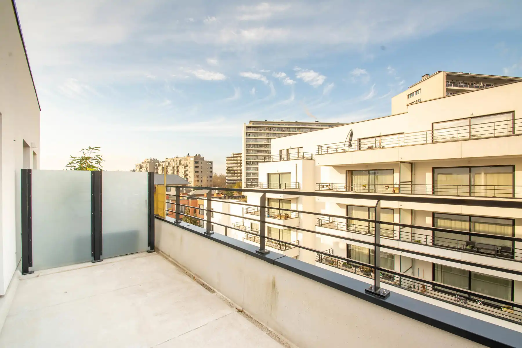 Prachtig gemeubeld appartement 2 KAMERS + 2 TERRASSEN!!!! foto 7