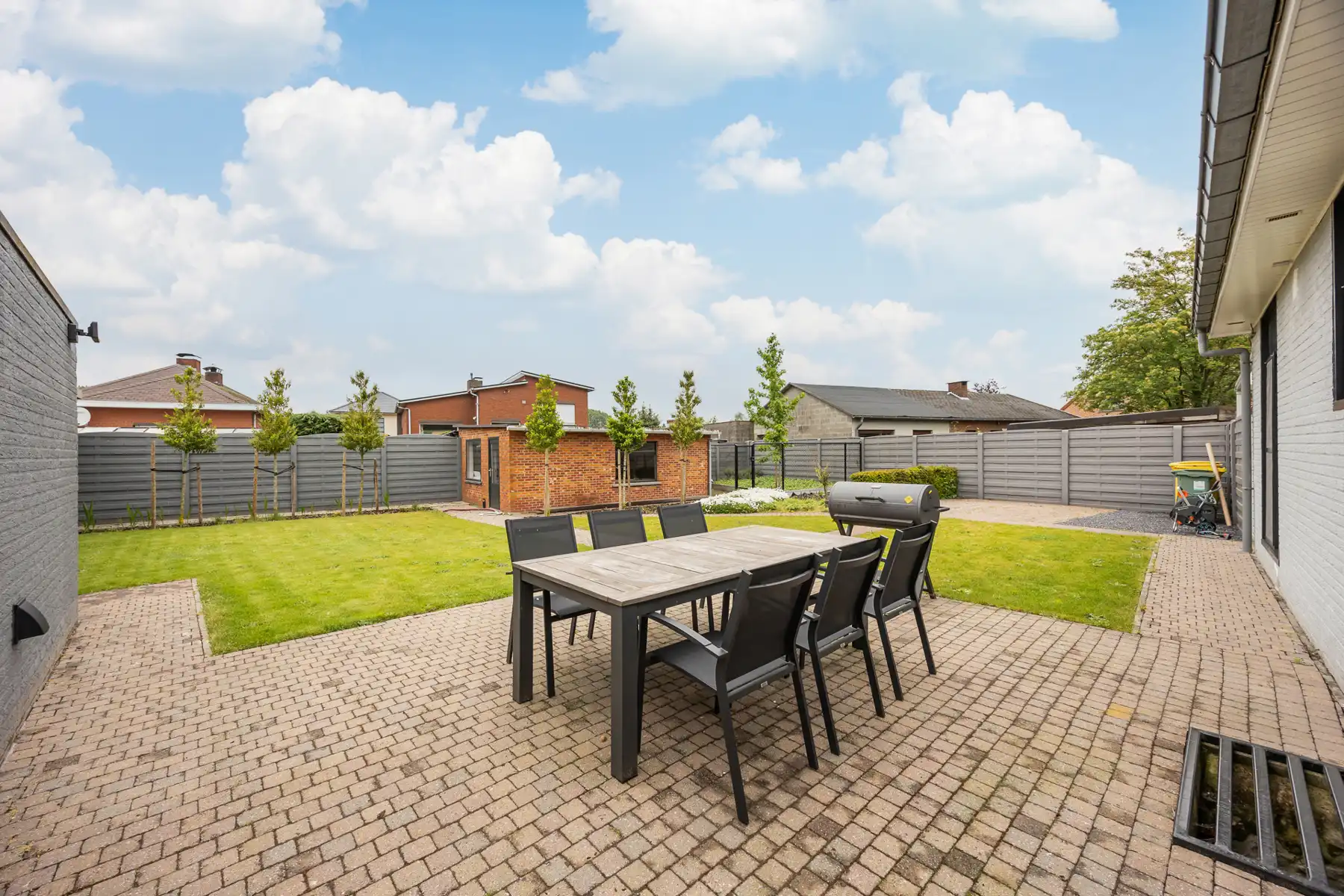 Laagbouwwoning met 3 slaapkamers, garage en carport op een rustige locatie in Merksplas.  foto 16
