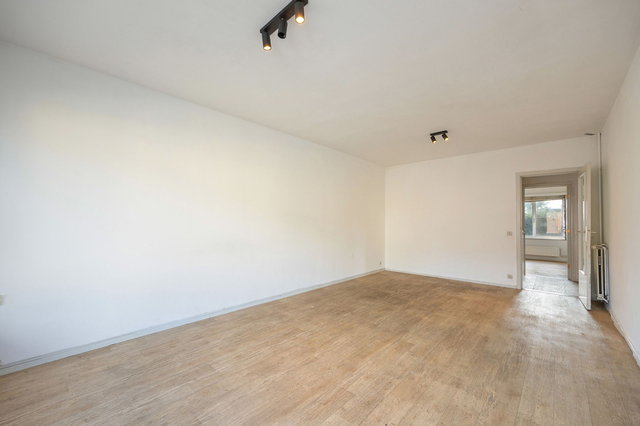 Te renoveren appartement 2slpk + garagebox foto 7