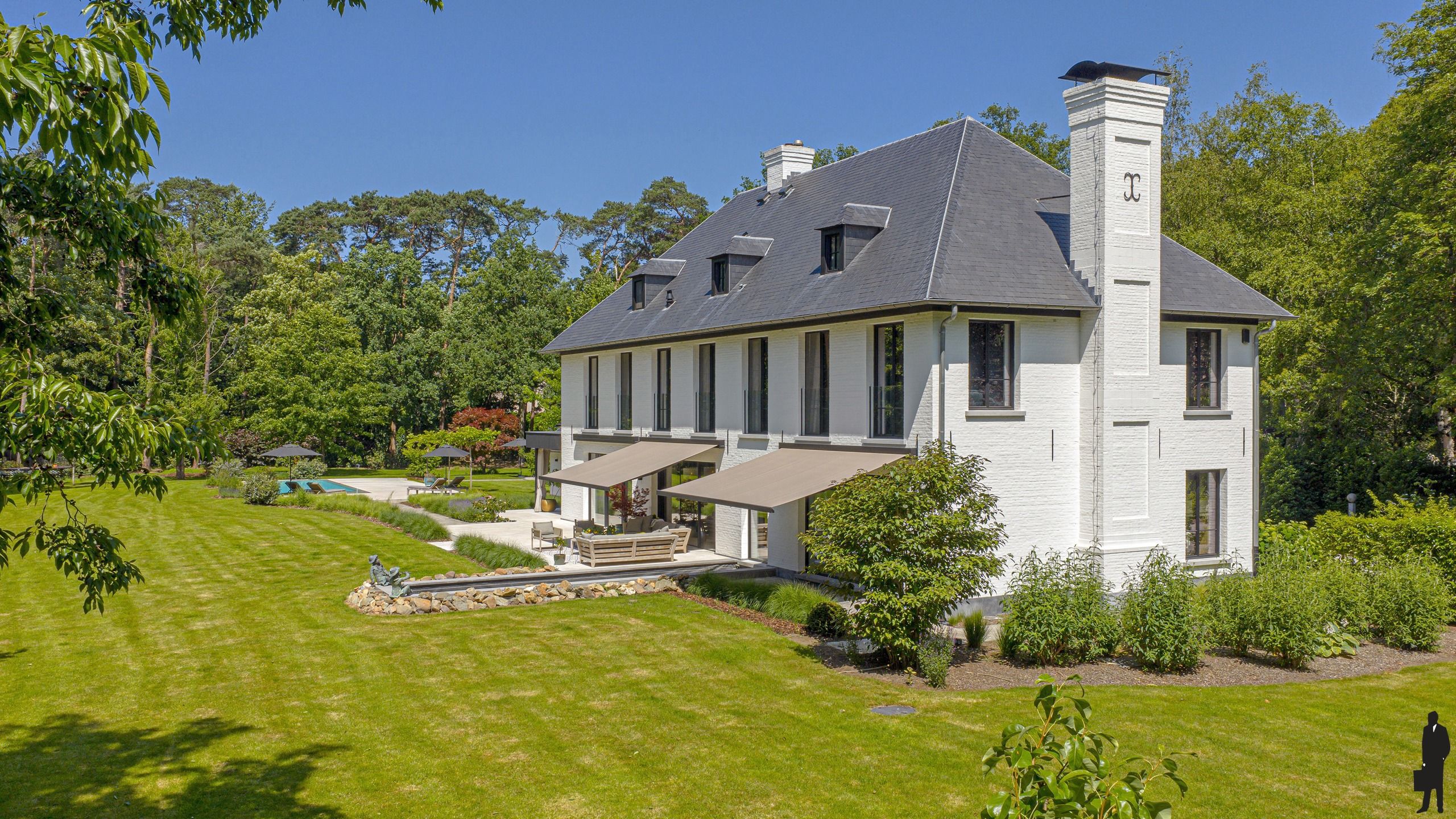 Exclusieve villa met zwembad en bijgebouw op 6.457 m² foto 48