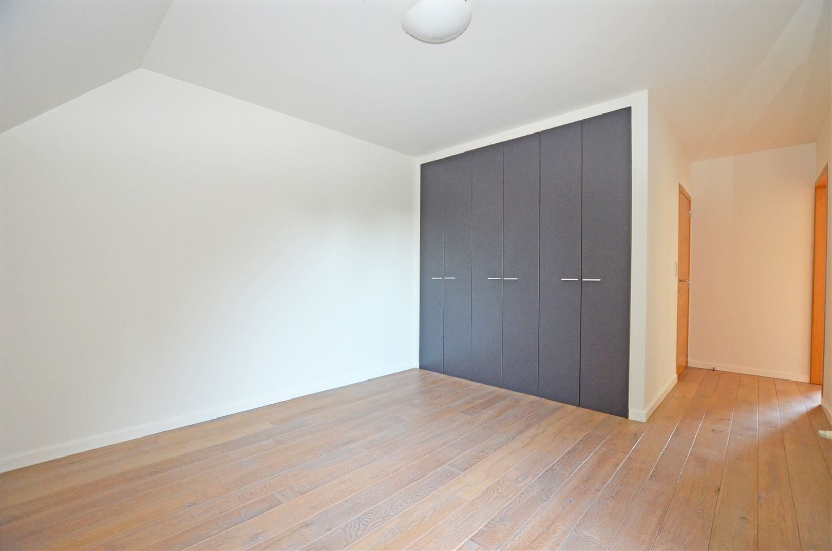 Instapklaar duplex-appartement op centrale ligging foto 10
