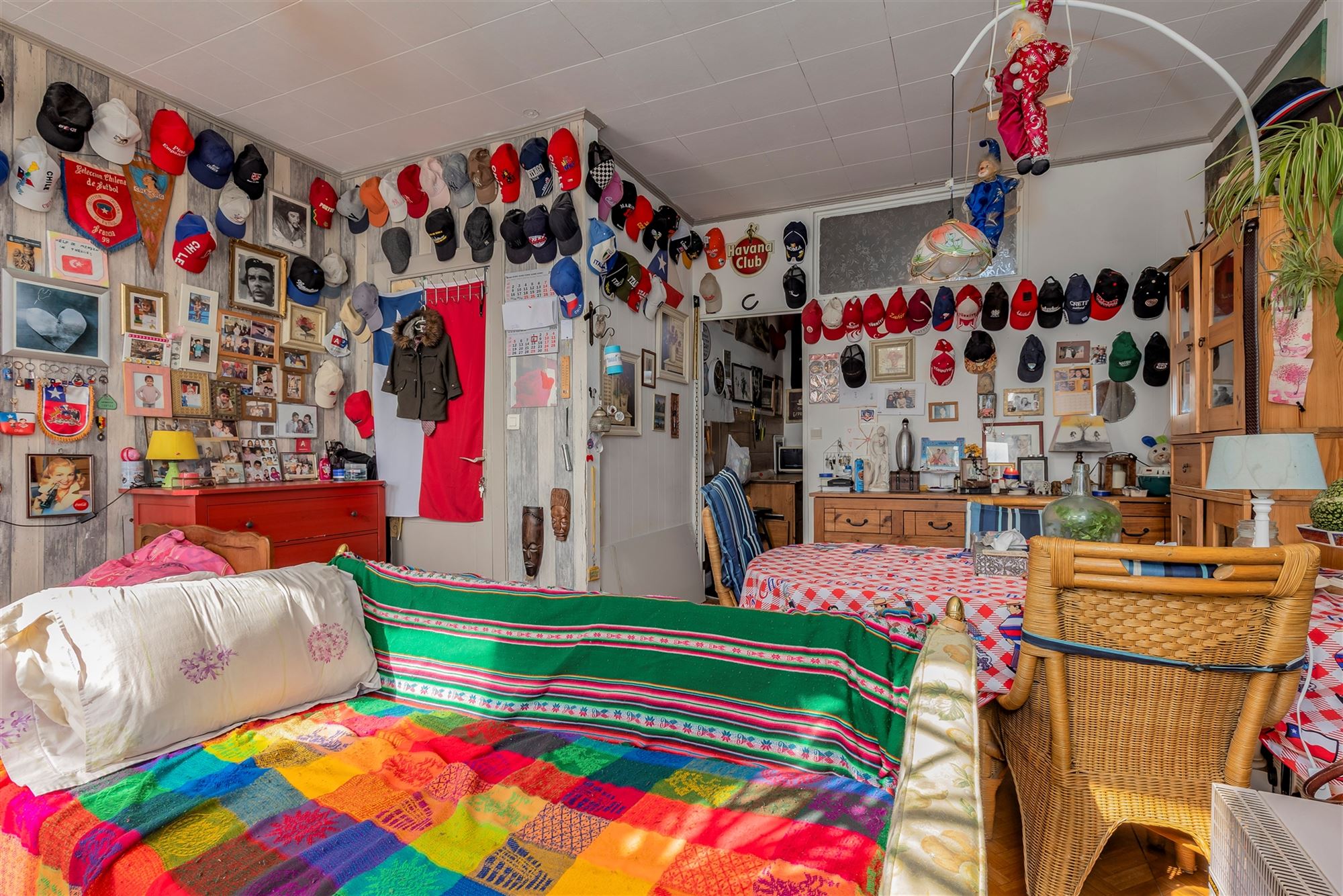 Woning ingedeeld in 3 verhuurde appartementen foto 4