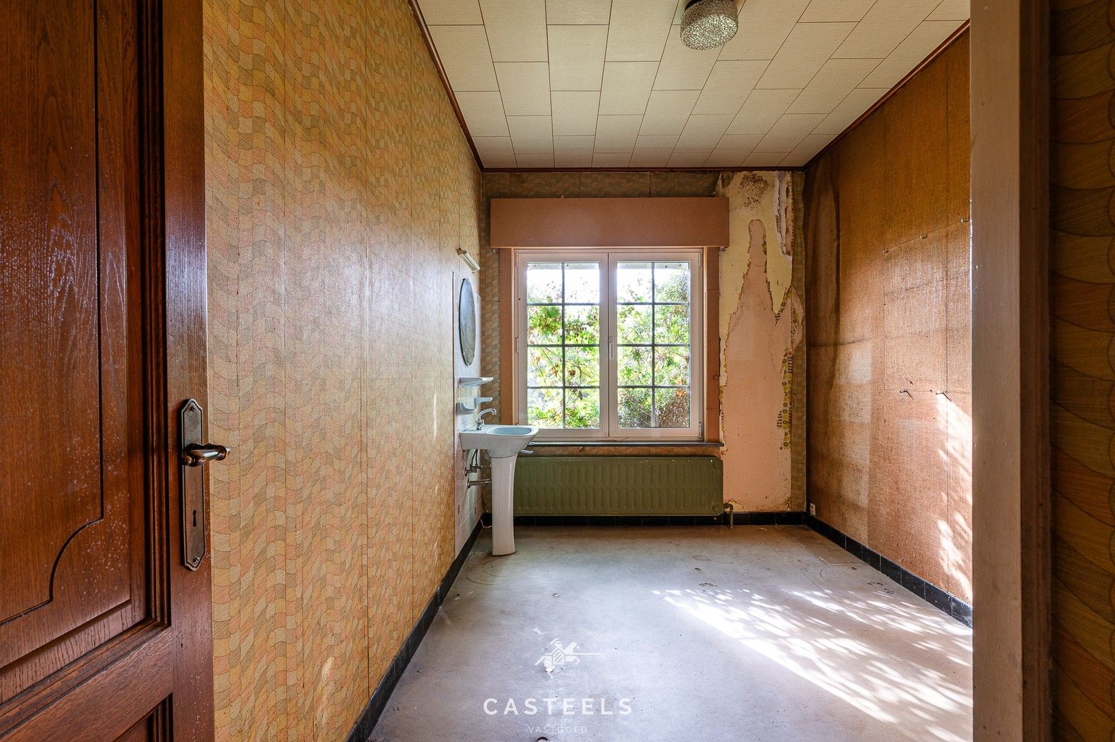 Te renoveren woning op perceel van 5.643m² in Kruisem te koop foto 17