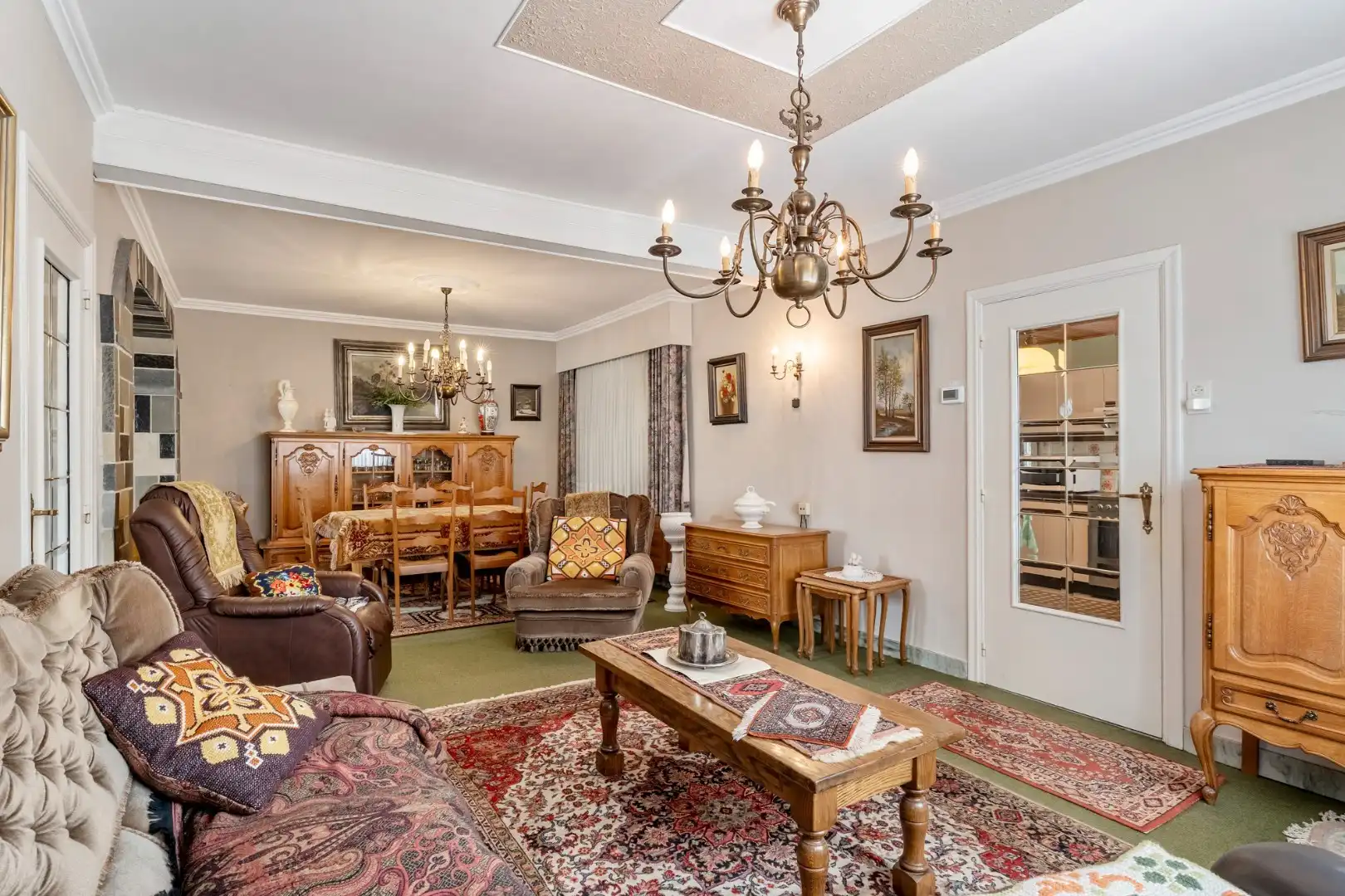 Halfvrijstaande gezinswoning op een ruim perceel van 13a80ca op wandelafstand van het centrum van Opoeteren! foto 14