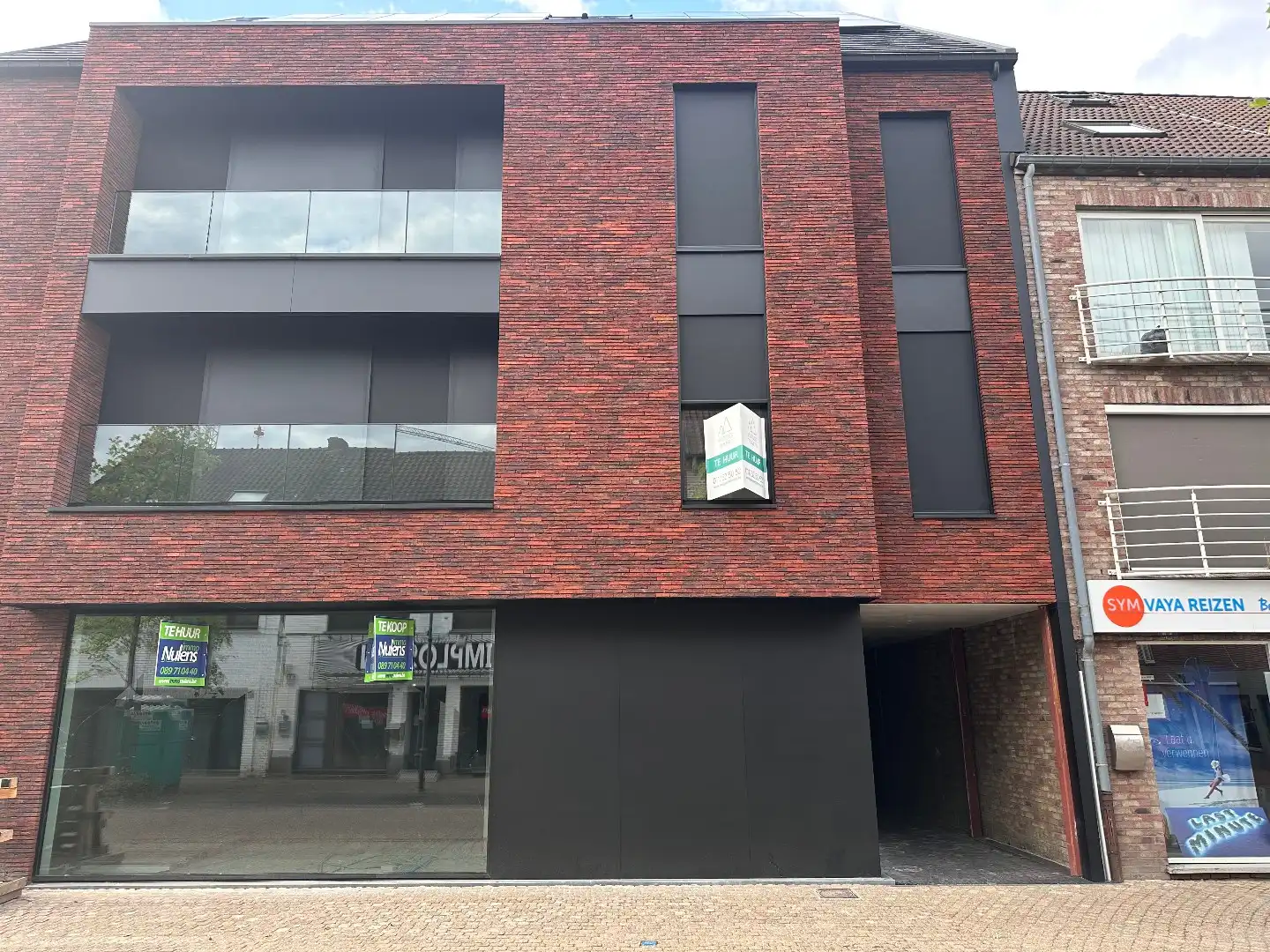 Commerciële ruimte te huur Dorpsstraat 24 - - 3530 Houthalen-Helchteren