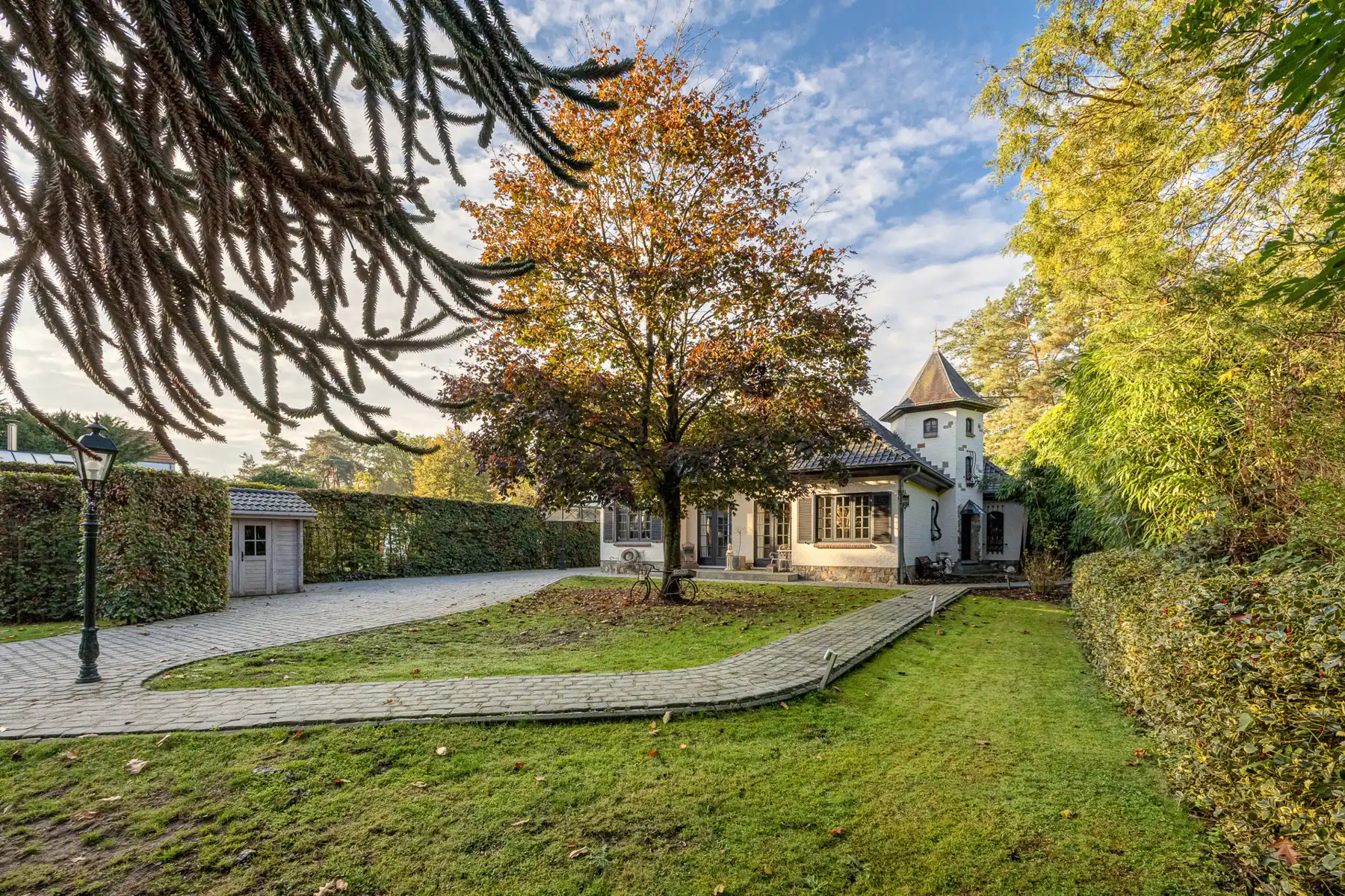 Karaktervolle villa, voorkant Schilde op ca. 1427 m² foto 26
