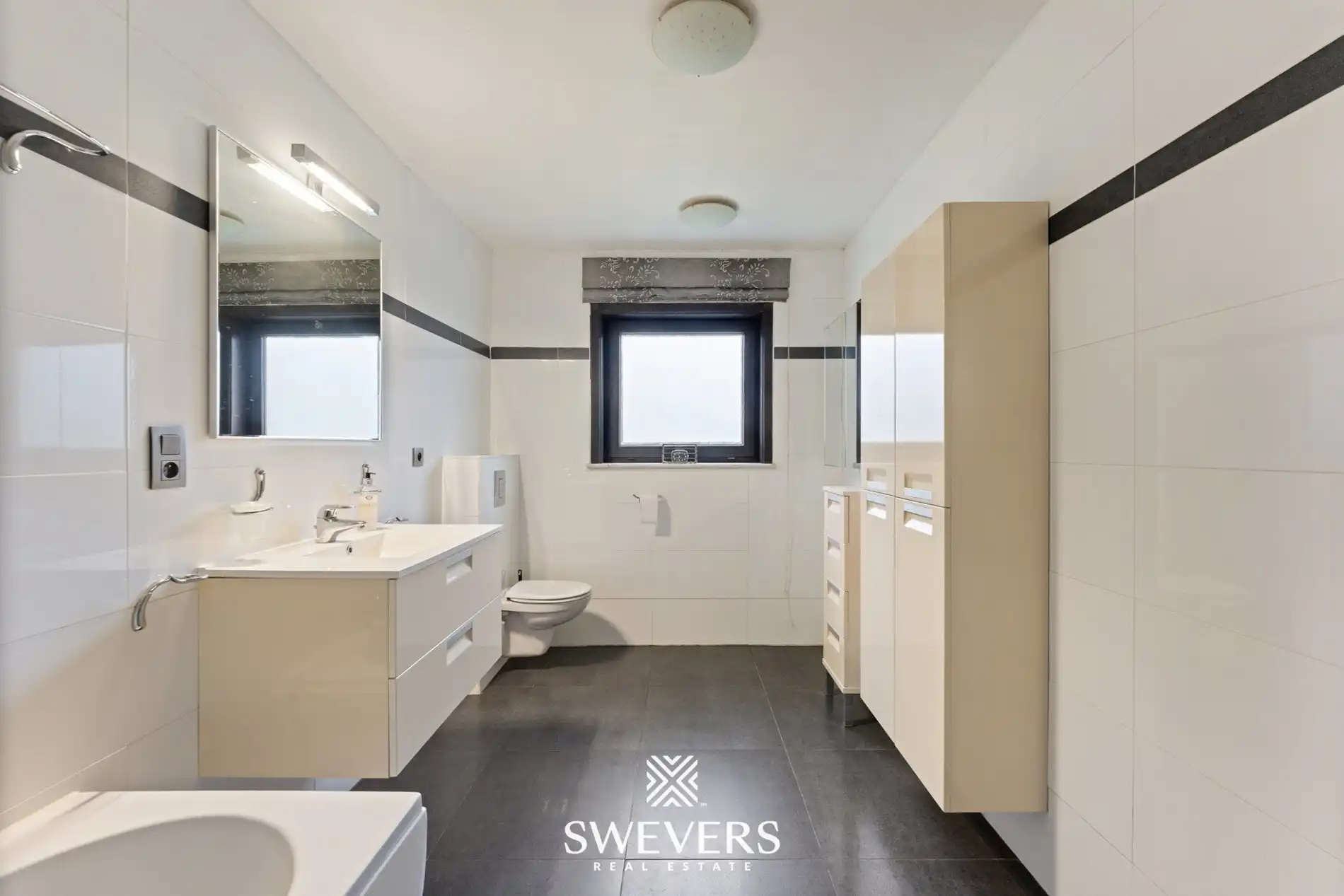 Gelijkvloerse woning met drie slaapkamers te Koersel  foto 15