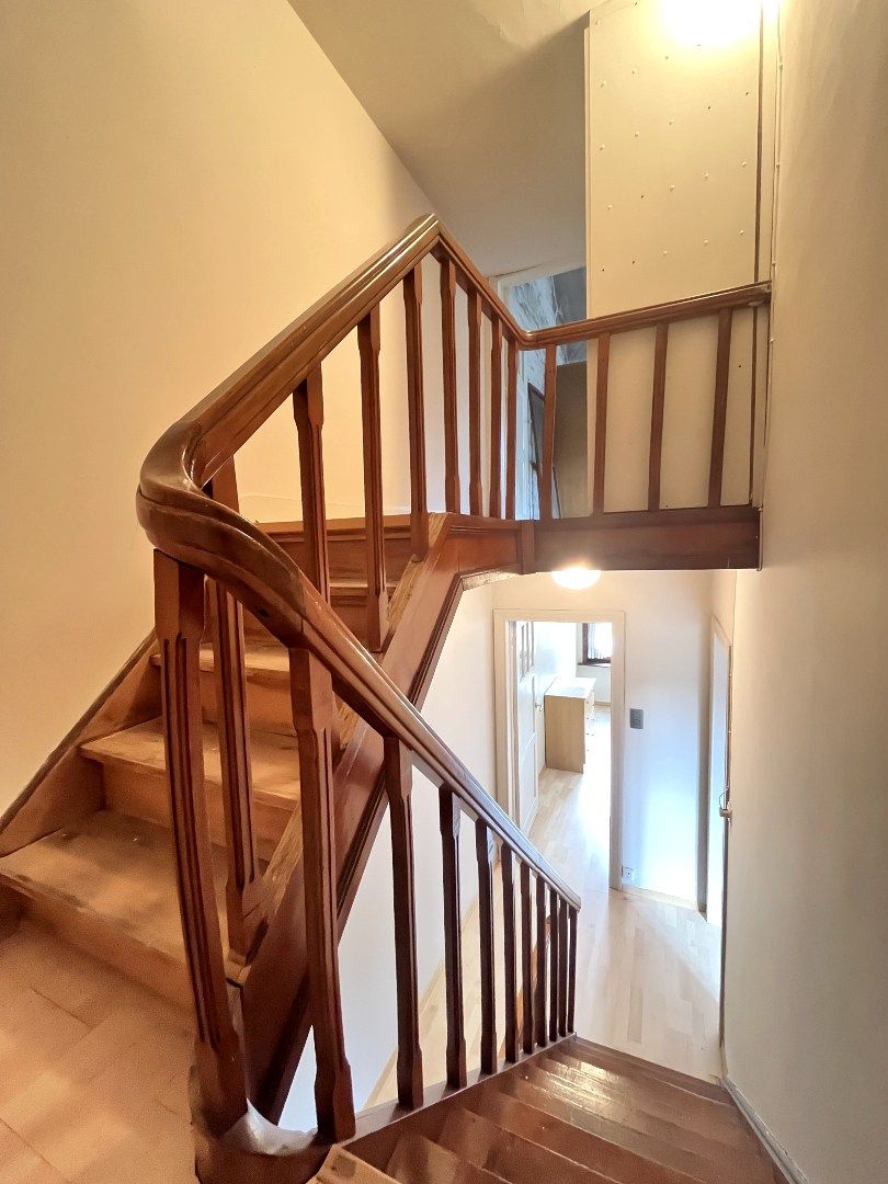 Halfopen 4-slpkr woning met tuin & garage foto 26
