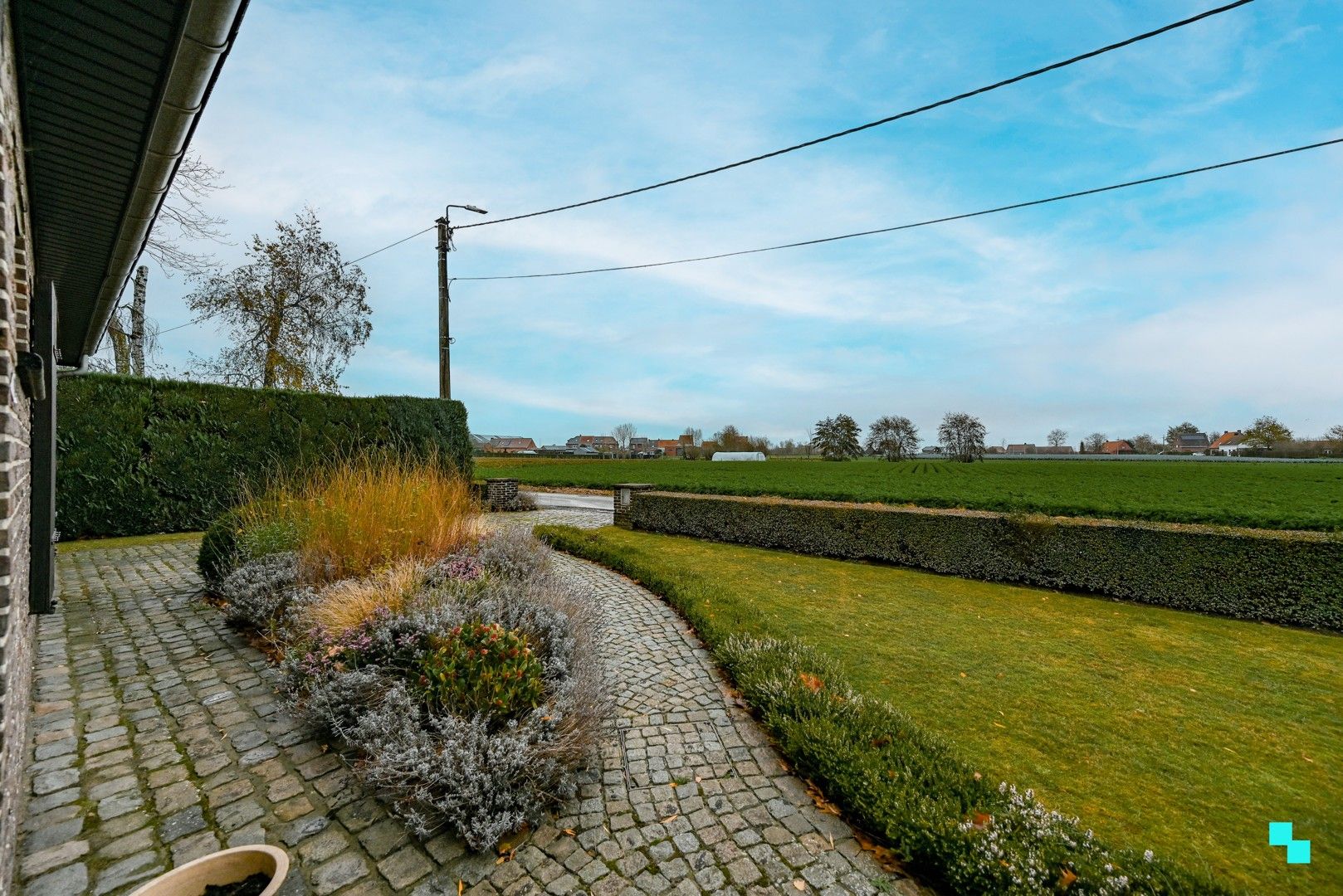 Landelijk gelegen vrijstaande bungalow te Kachtem foto 26