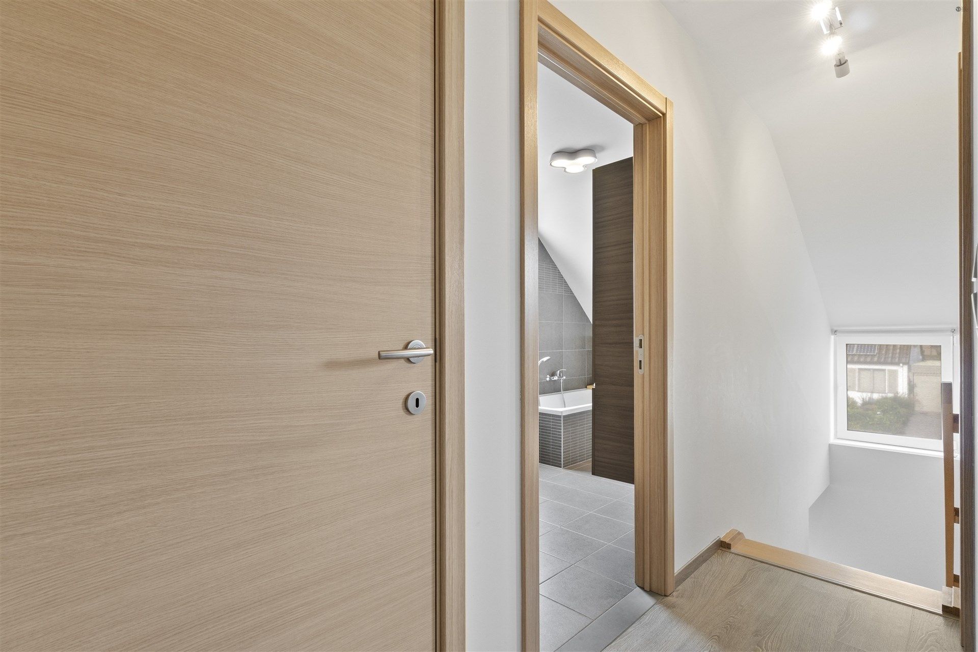 instapklaar en goed onderhouden woning foto 14