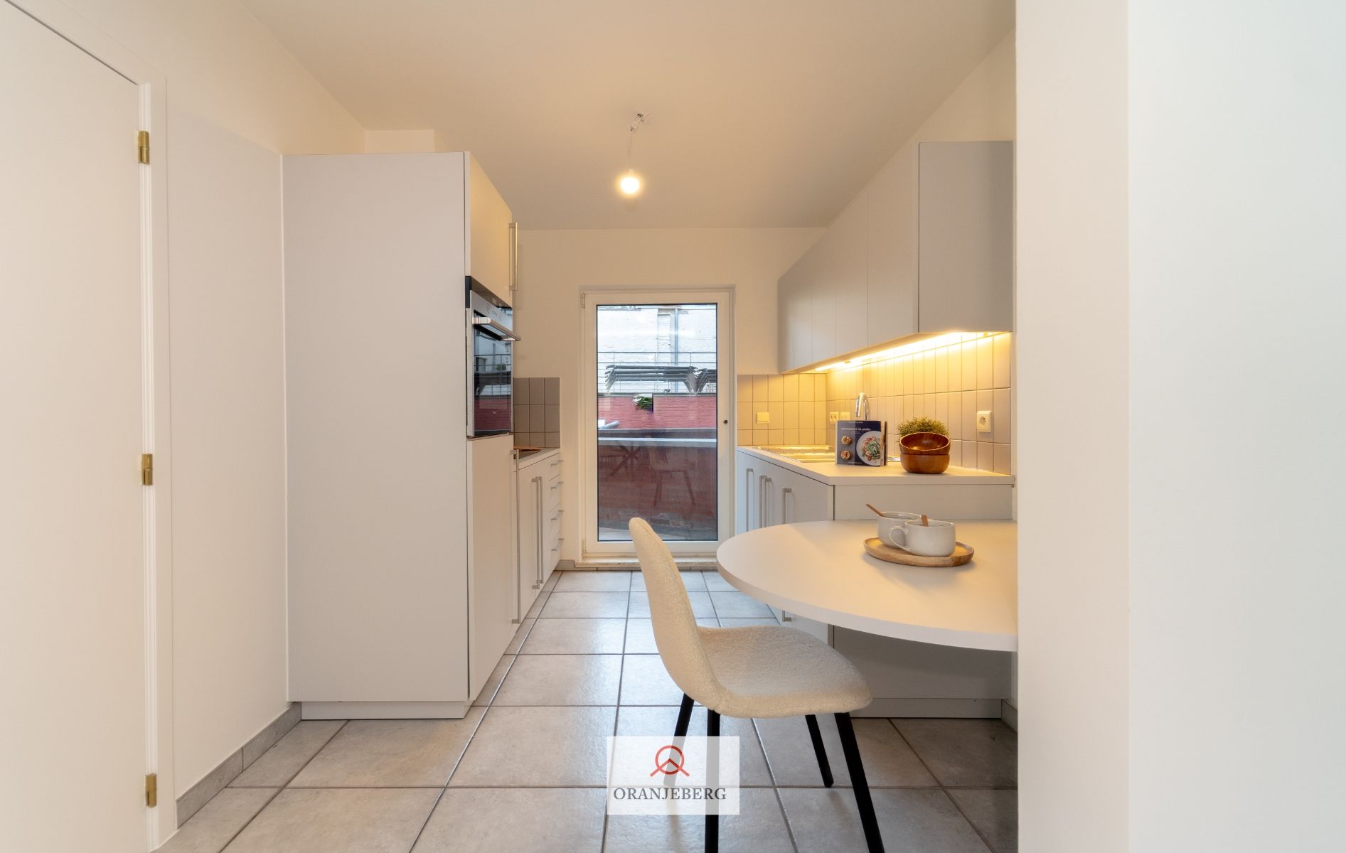 2 slpk apartement op unieke ligging  vlakbij de Kraanlei en Gravensteen foto 3