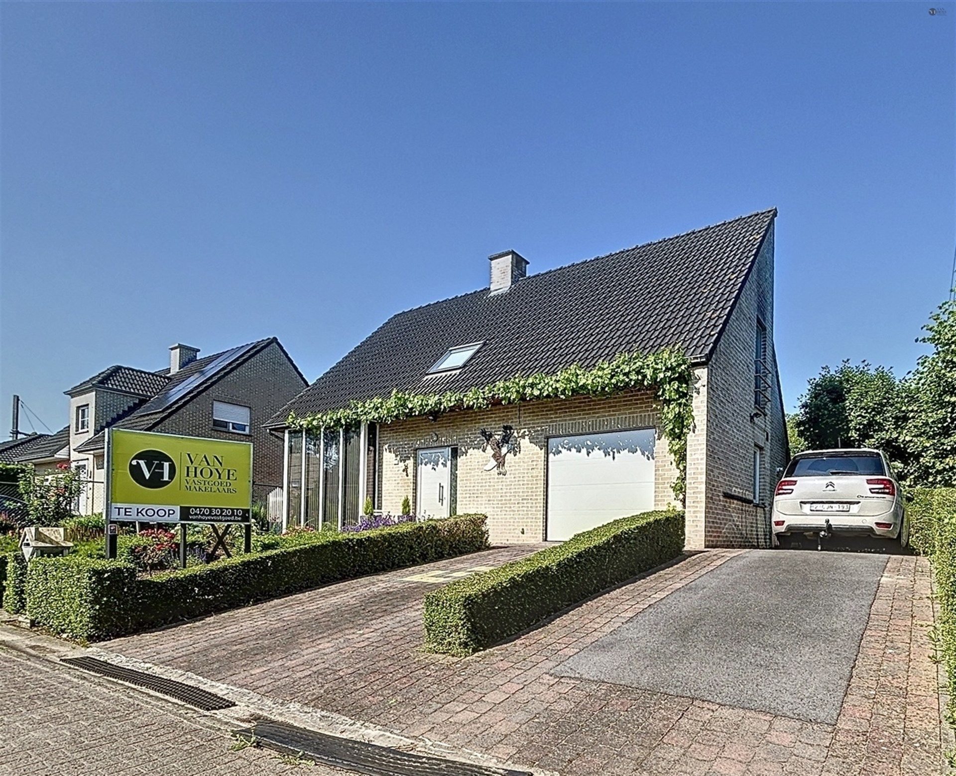 Recente open bebouwing  met garage en 3 slaapkamers op perceel van 1072m² foto 2