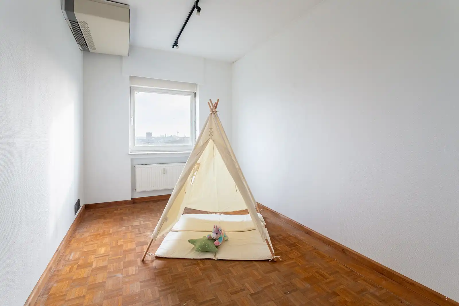 Appartement met twee slaapkamers op 10de verdieping foto 19