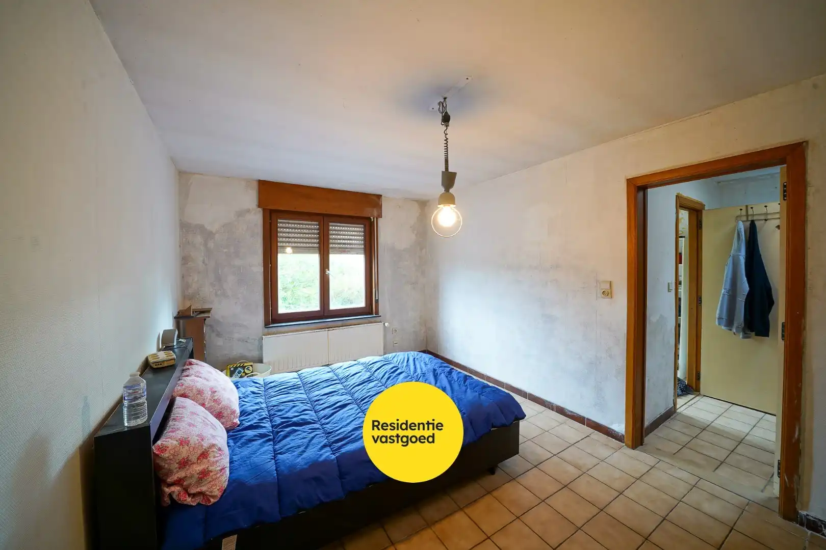 Te renoveren woning met dubbele garage in Bredene – ideaal renovatieproject foto 13