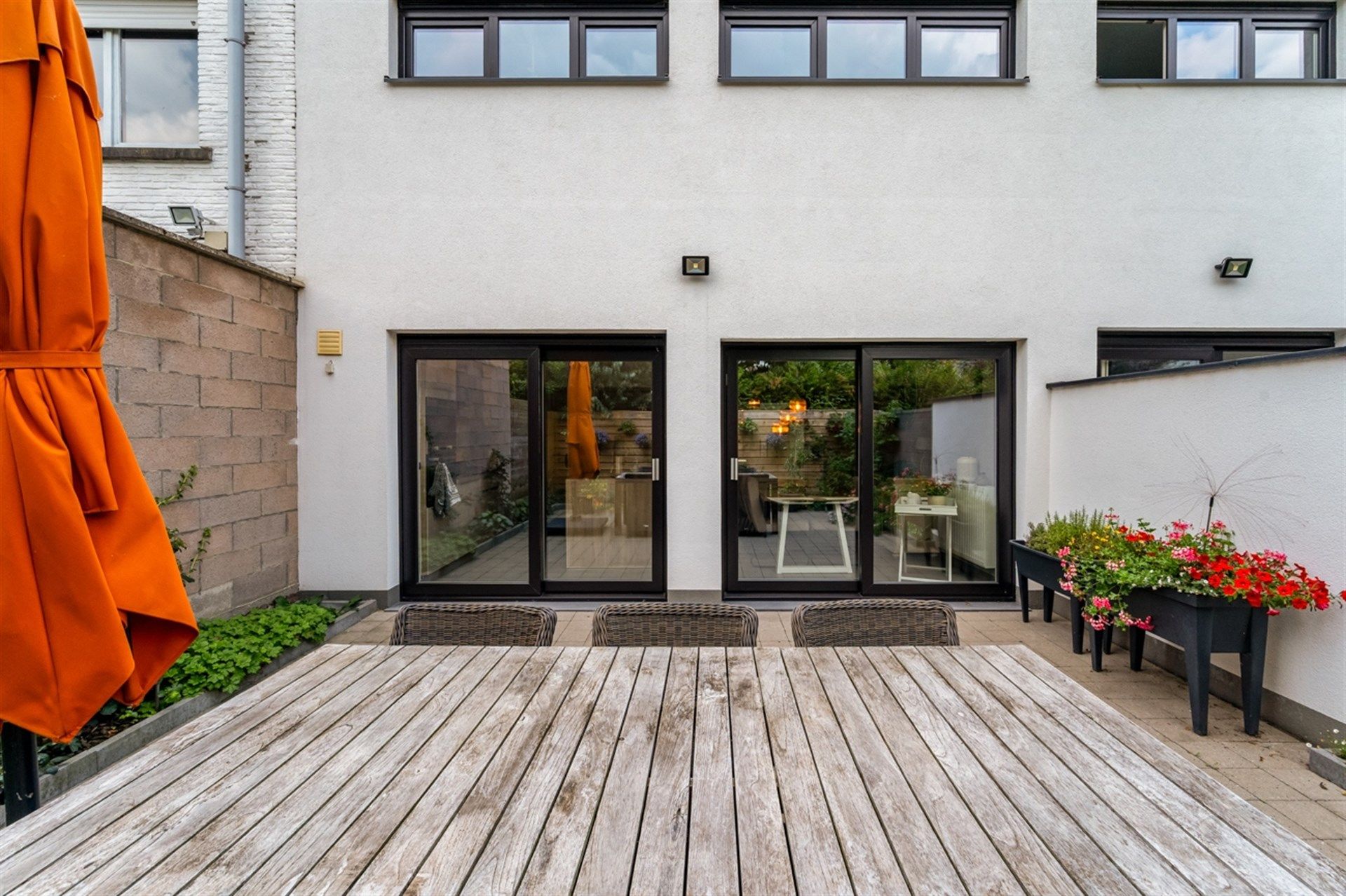 Moderne woning in rustige straat nabij het centrum van Aalst foto 8