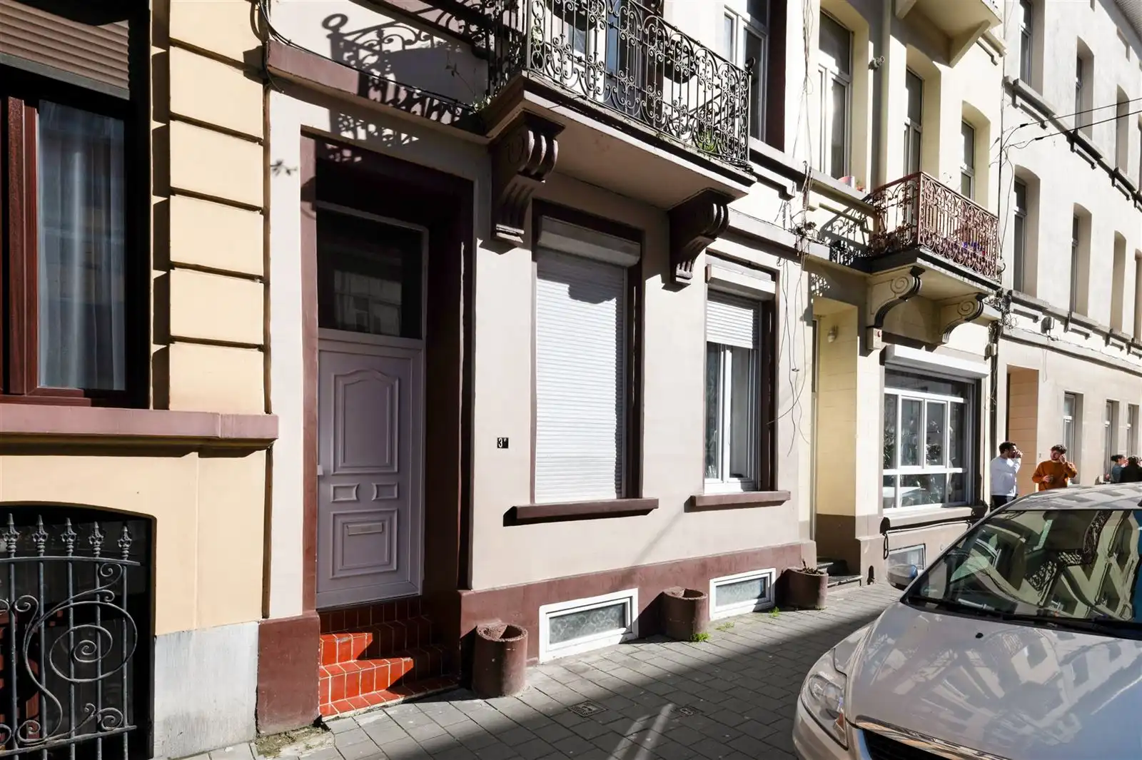 Gelijkvloersappartement met 2 grote kelders foto 13