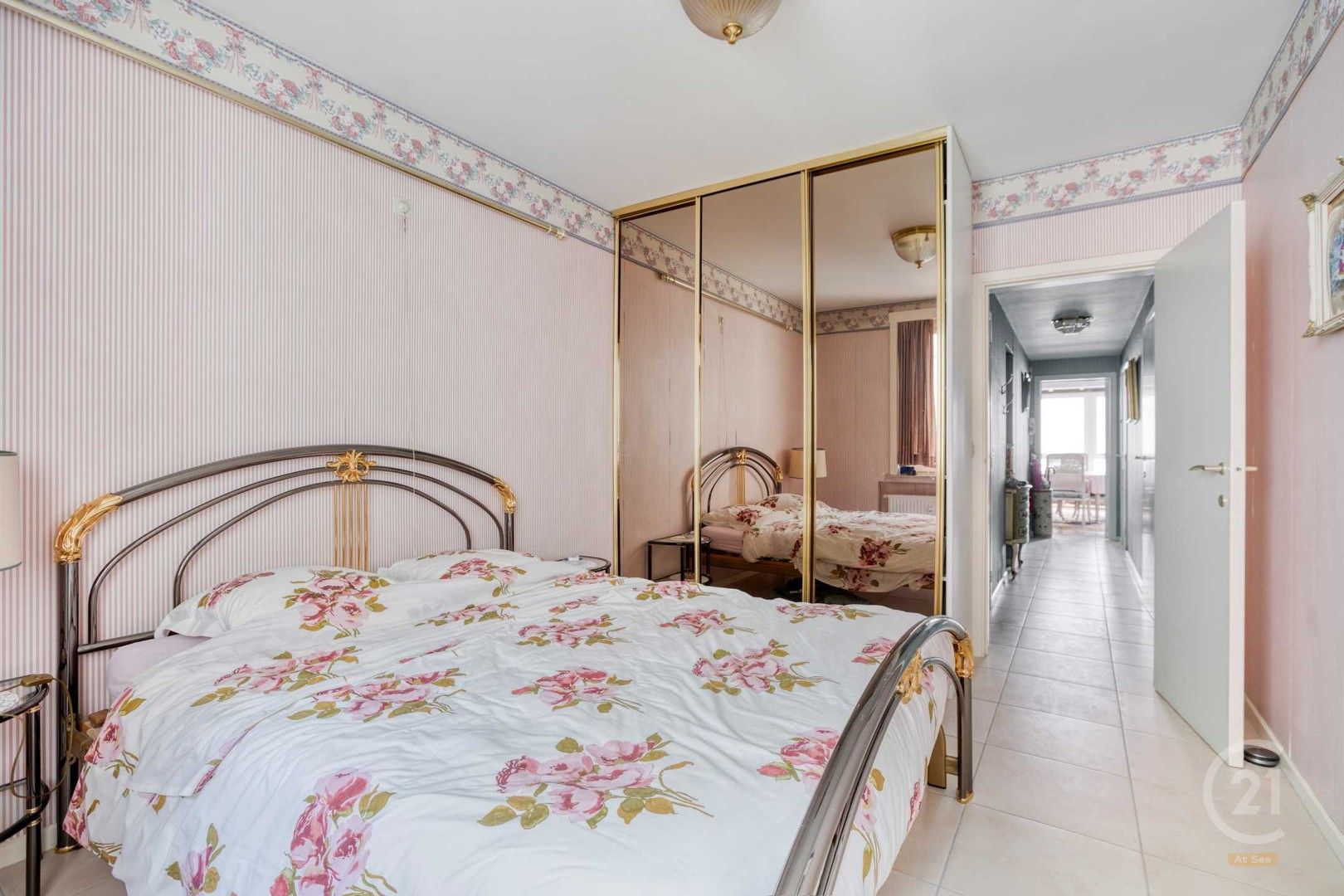 Appartement met 2 slaapkamers in het hartje van Oostende foto 12