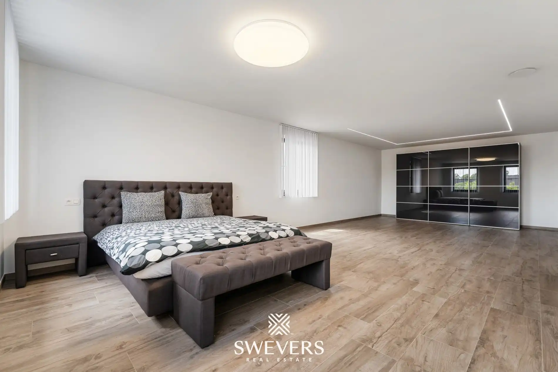 Ruime recente woning ( 314m²) op 6 are 80 ca in Paal  foto 17