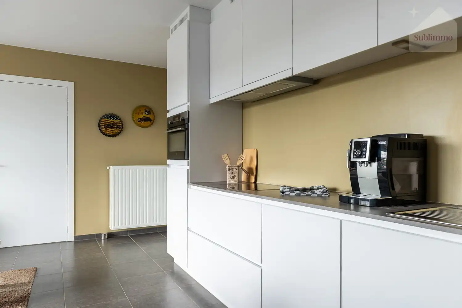 Verzorgd dakappartement met groot terras en dubbele parking foto 7