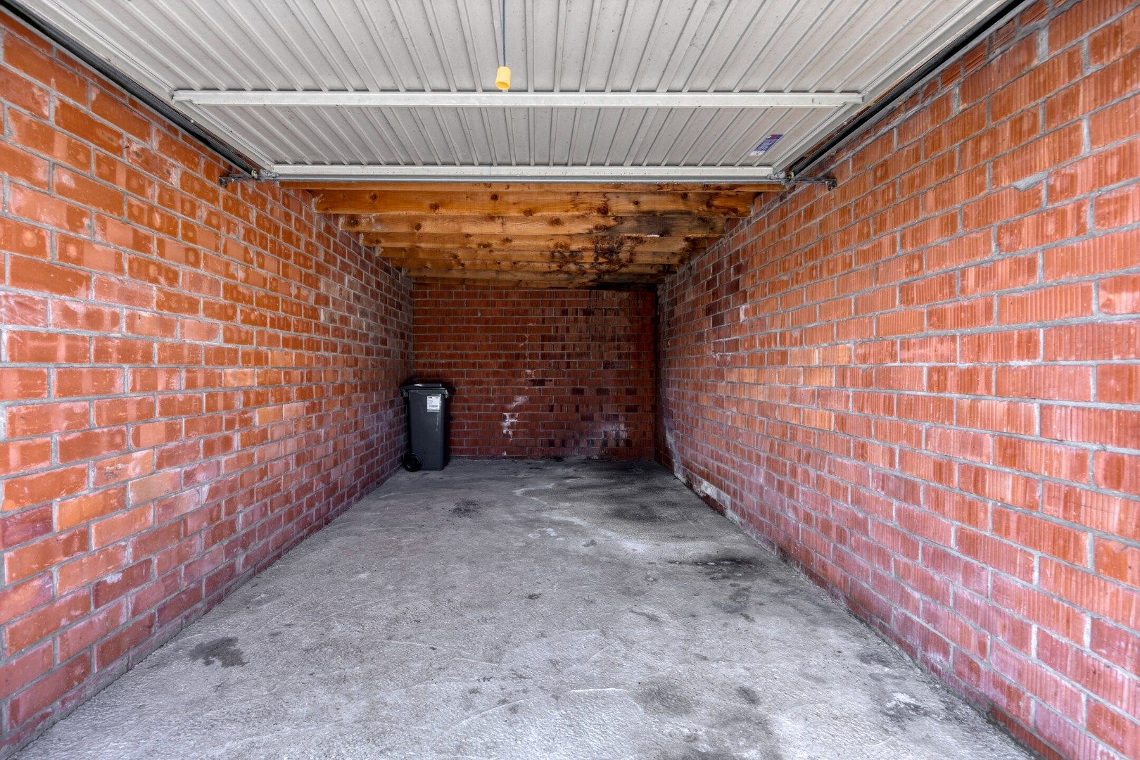 Lichtrijke studio van 28m² met garage op wandelafstand van het centrum !  foto 12