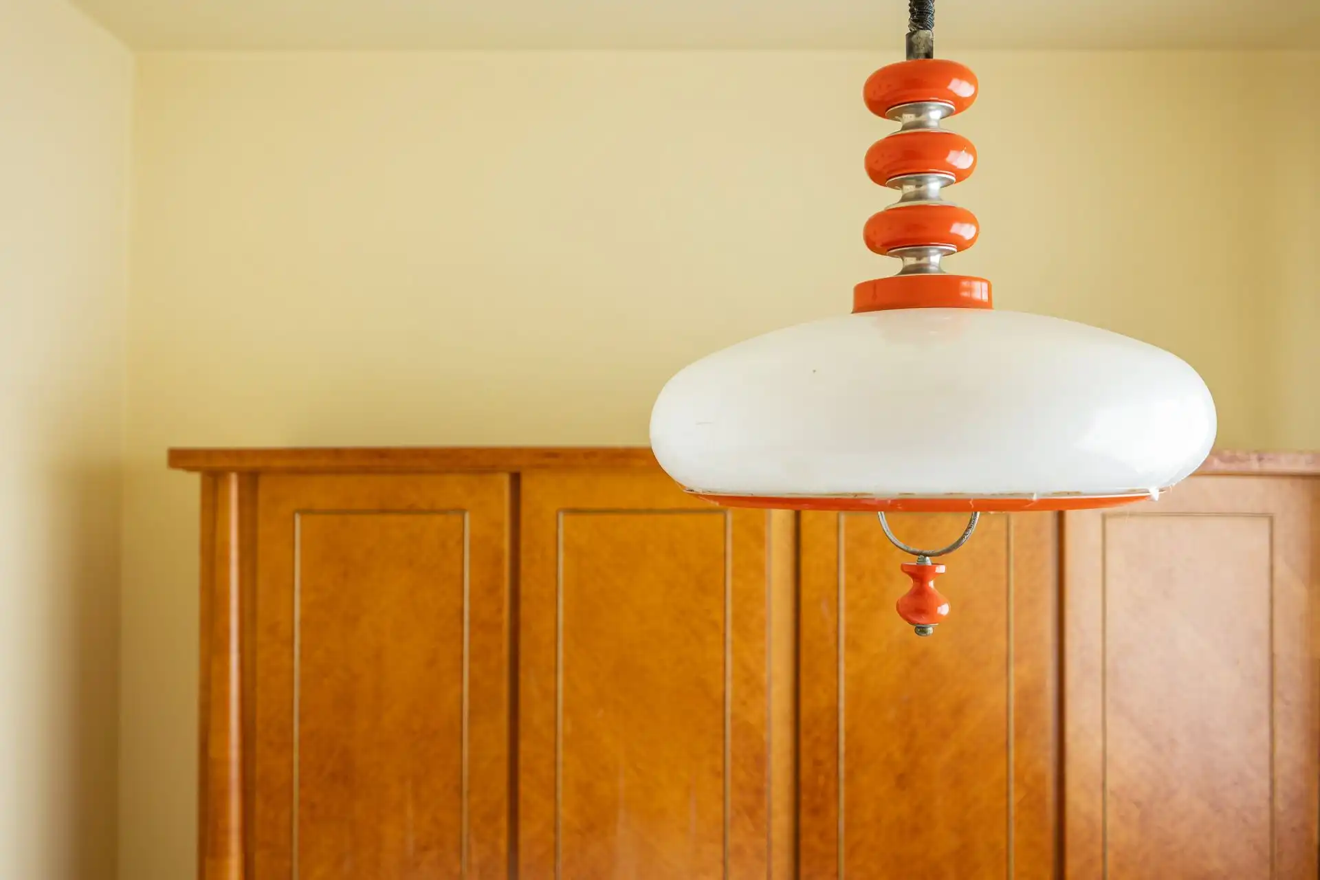 Te renoveren woning met potentieel in de Letterkundestraat! foto 13