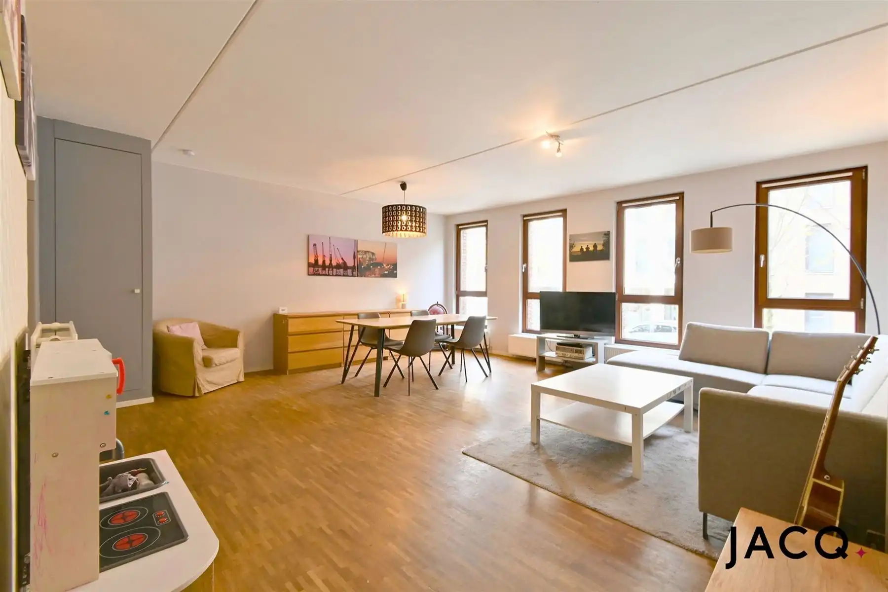 Recent appartement met 2 slaapkamers op toplocatie! foto 3
