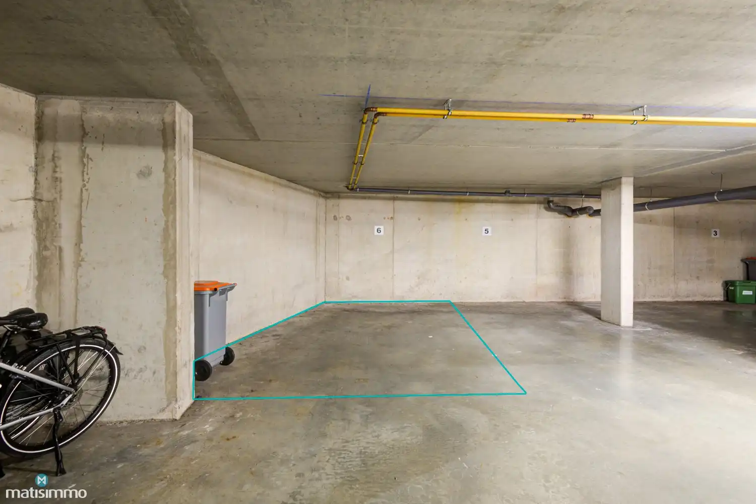 DUPLEXAPPARTEMENT MET 3 SLAAPKAMERS, TERRAS EN ONDERGRONDSE AUTOSTAANPLAATS NABIJ HET CENTRUM VAN BILZEN foto 29