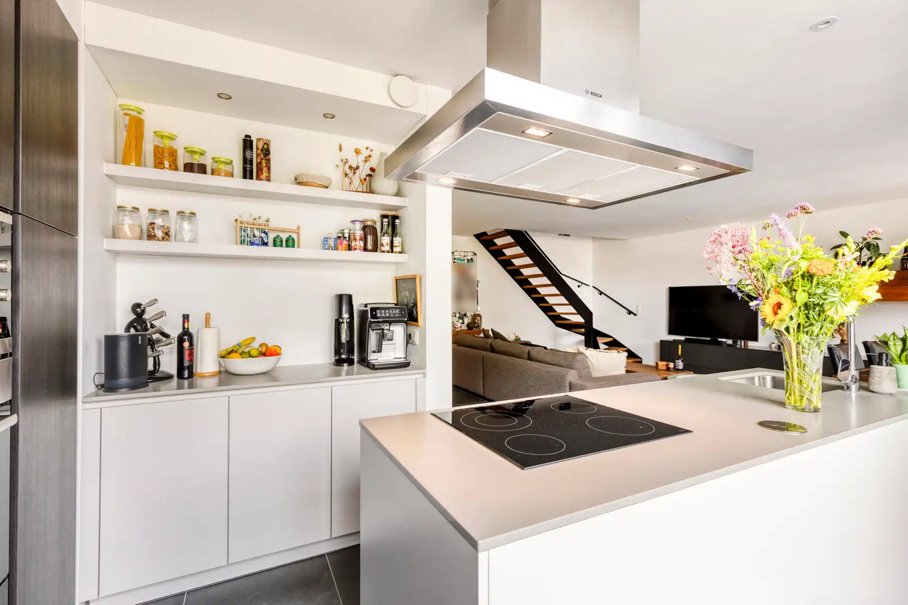 INSTAPKLAAR DUPLEXAPPARTEMENT TE KOOP IN HET RUSIGE MOLLEM! foto 3