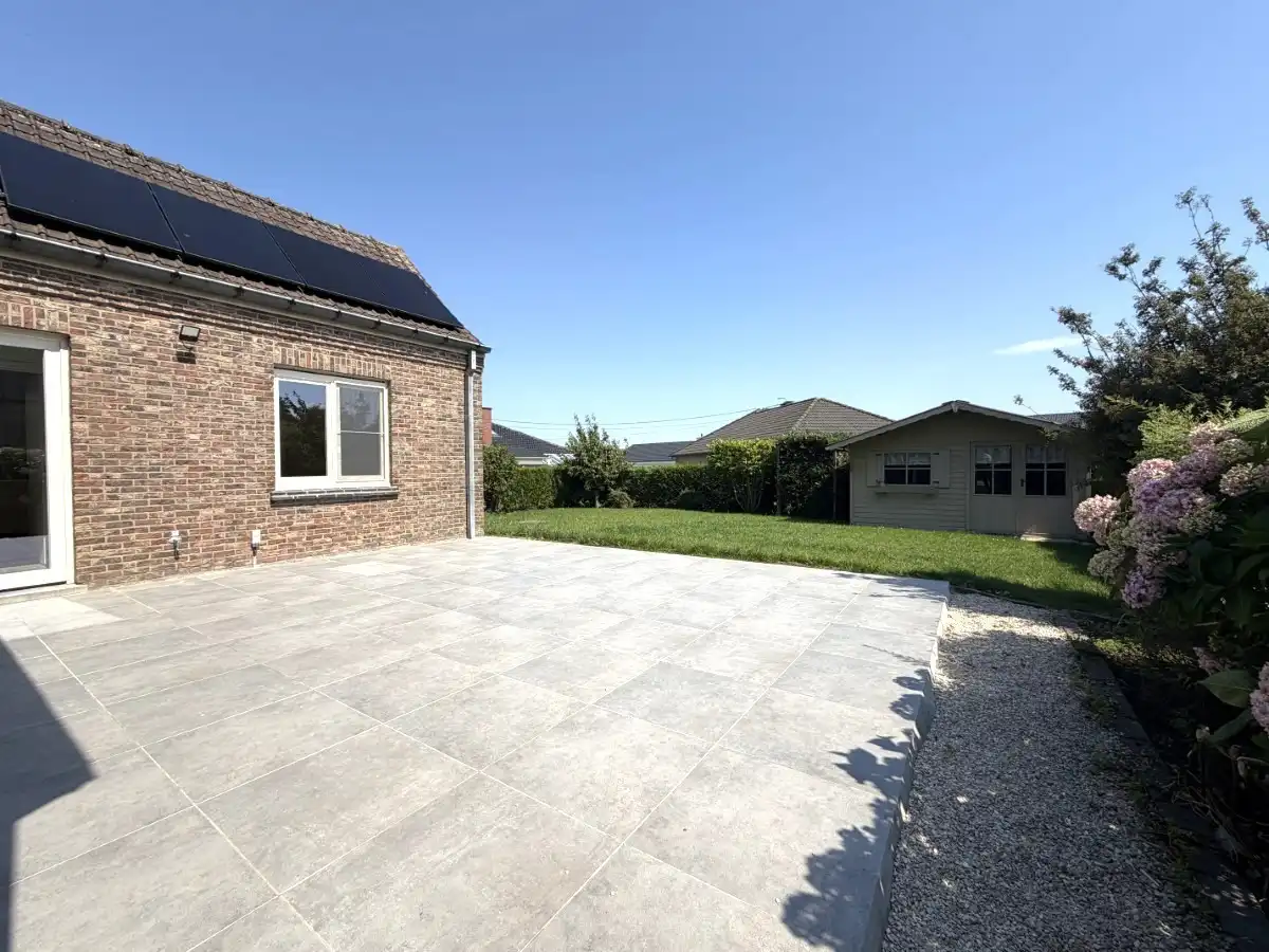 Moorslede - Instapklare gezinswoning met garage, tuin en gelijkvloerse slaapkamer foto 17