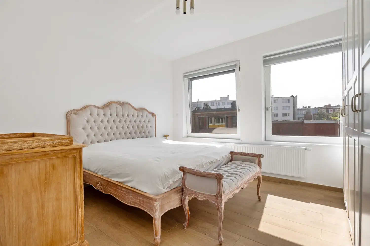 Gerenoveerde bel-étage met 4 slaapkamers en tuin in Borgerhout. foto 18