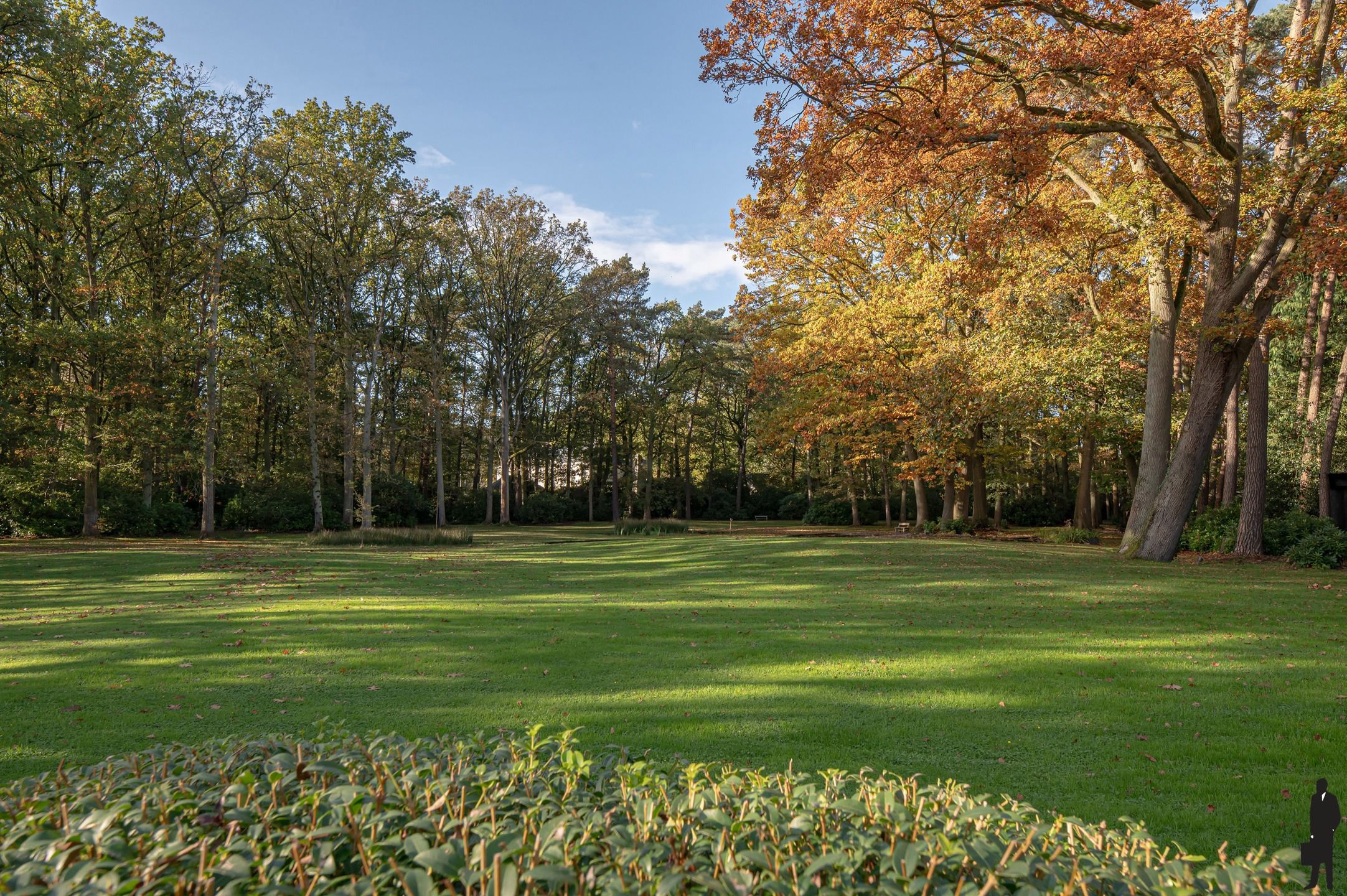 Prachtige recent totaal gerenoveerde villa op ca. 9.568 m² foto 16