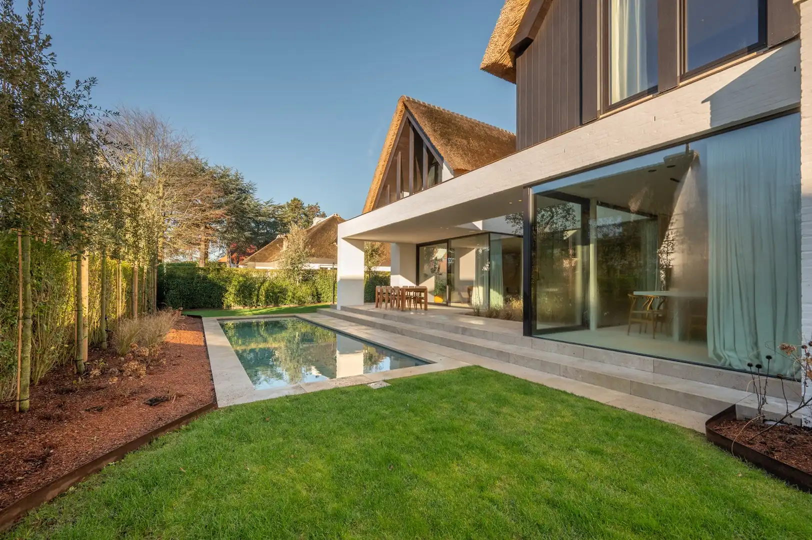 Prachtige nieuwbouwvilla nabij de Royal Zoute Golf. foto 4