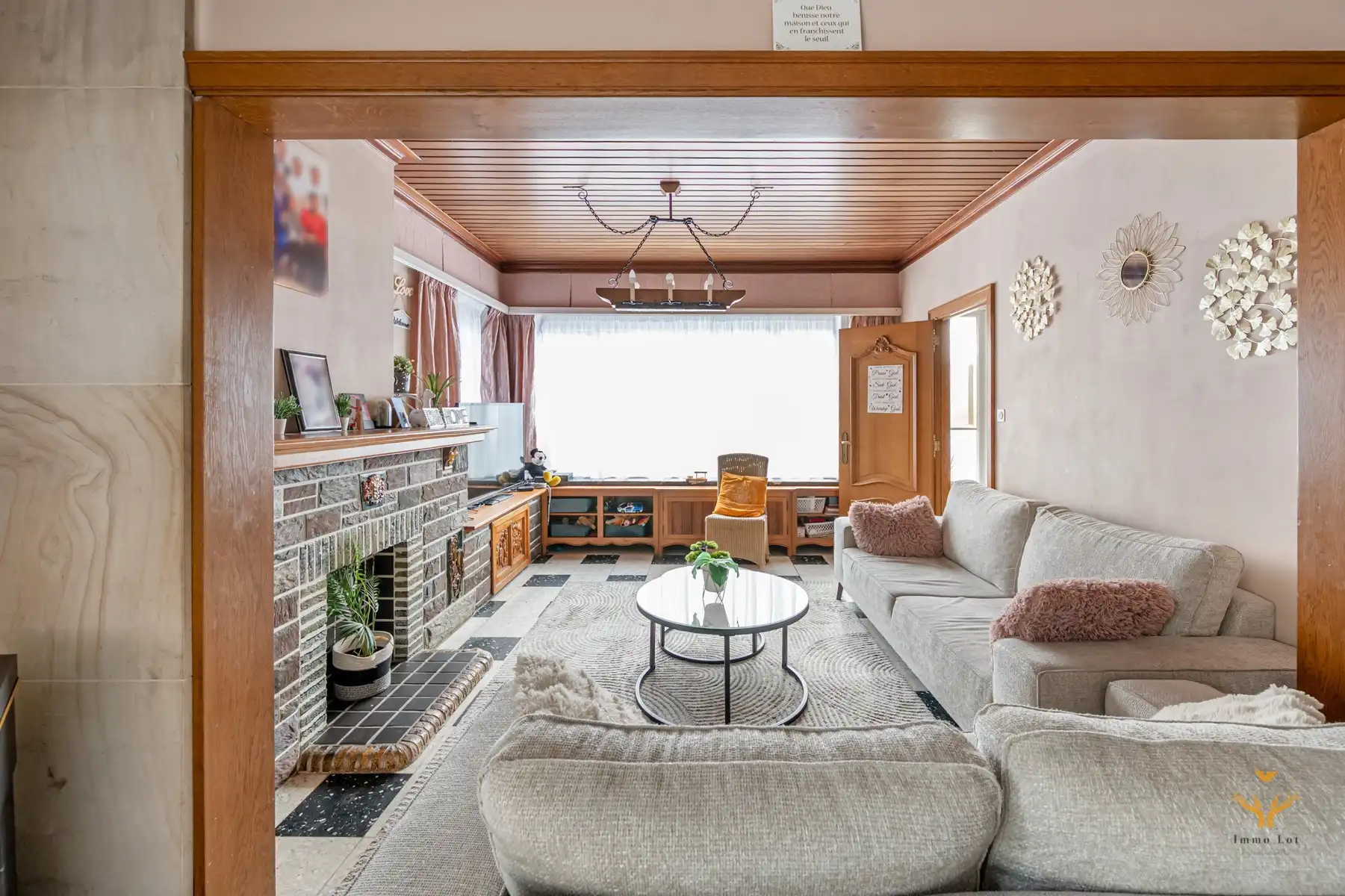 Ruime vrijstaande woning met 5 slaapkamers foto 4