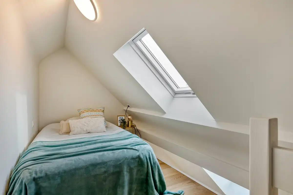 Pas gerenoveerde aantrekkelijke A-label stadswoning met zonnige diepe tuin foto 25