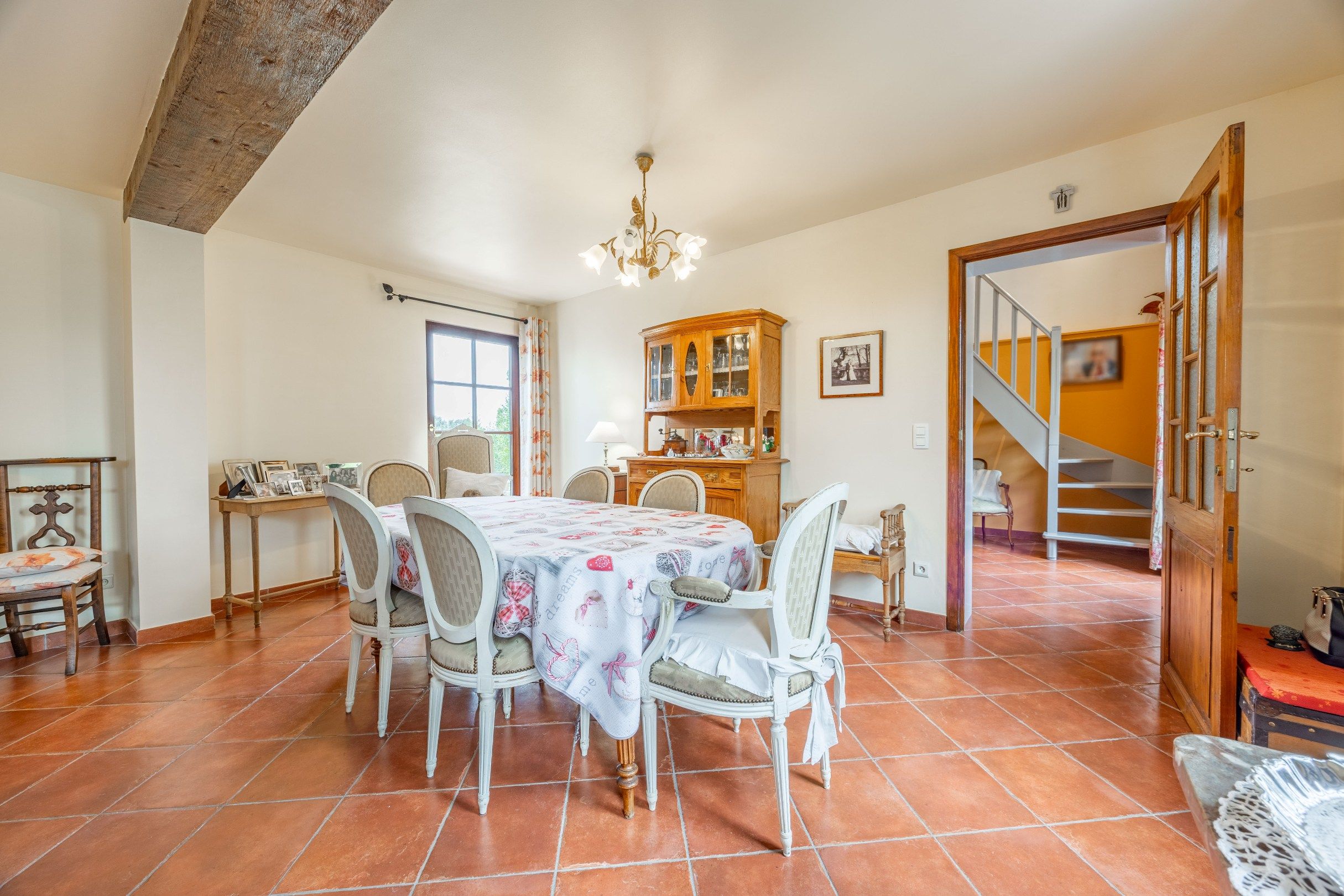 LANDELIJK GELEGEN WONING OP 1.743 M² foto 5
