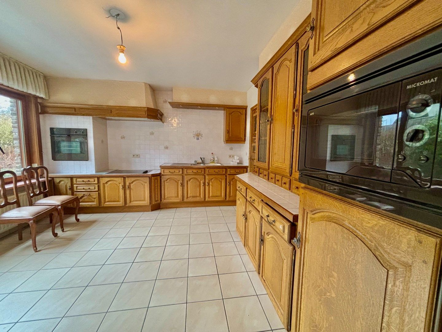 Ruime villa met mooie tuin te Rodeberg (Westouter). Opp 1549m². foto 10