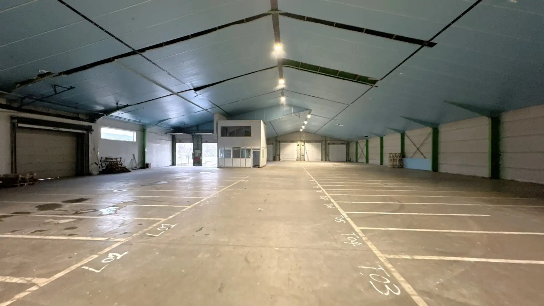 Bedrijfspand te huur aan Groothandelsmarkt Antwerpen foto 3