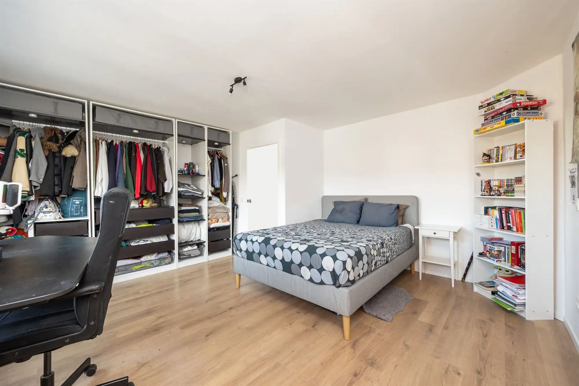 Instapklare gezinswoning met drie slaapkamers foto 16