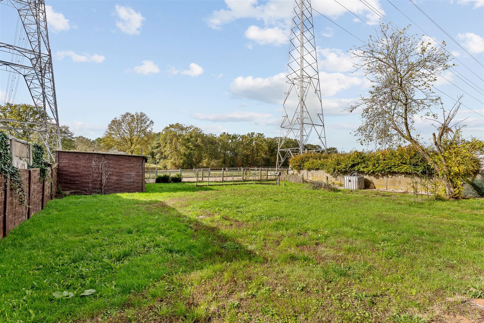 RUIME WONING OP EEN PERCEEL VAN 930M2! foto 26