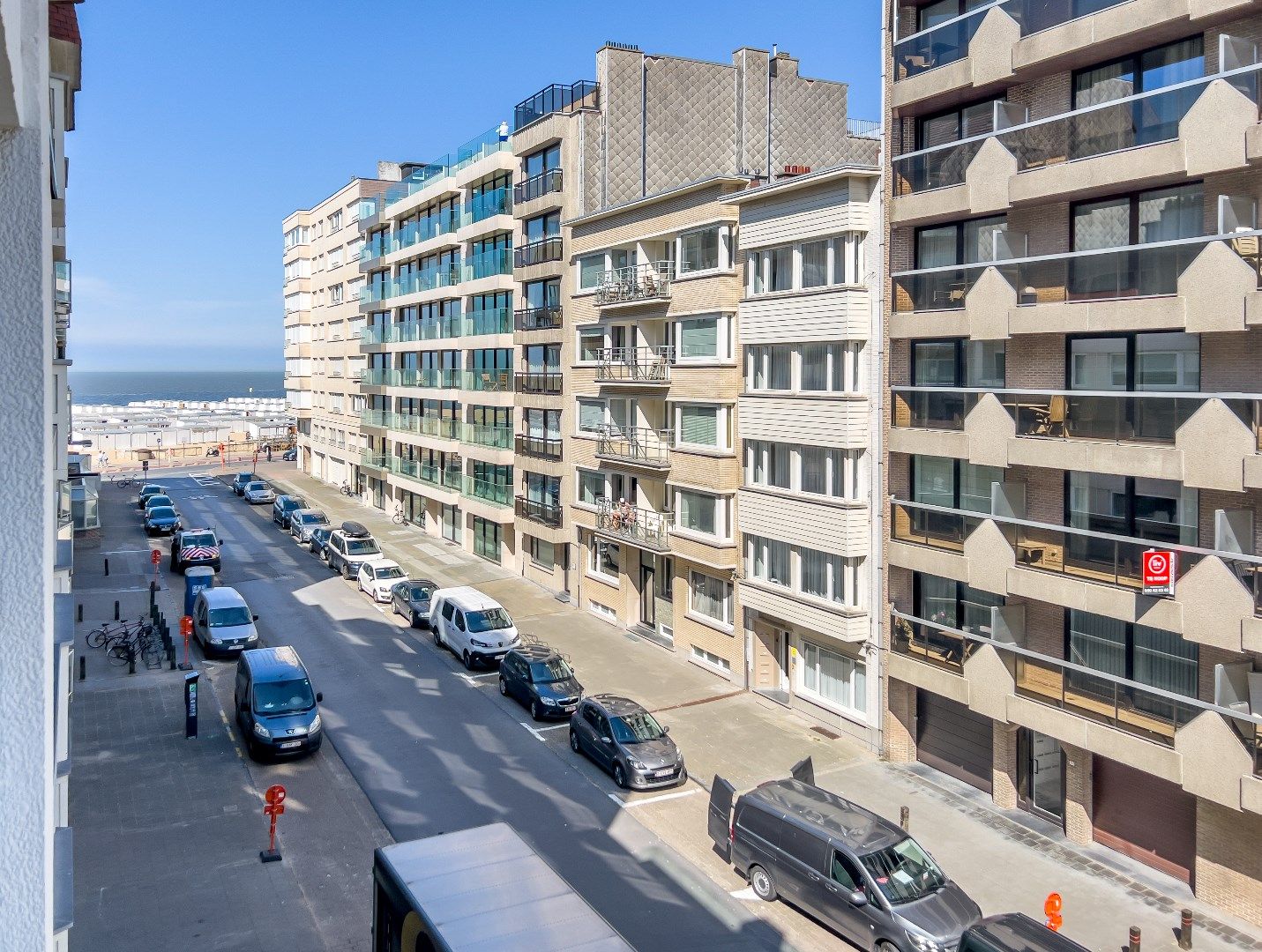 Gerenoveerde studio appartement met slaaphoek op een steenworp van de Zeedijk foto 5