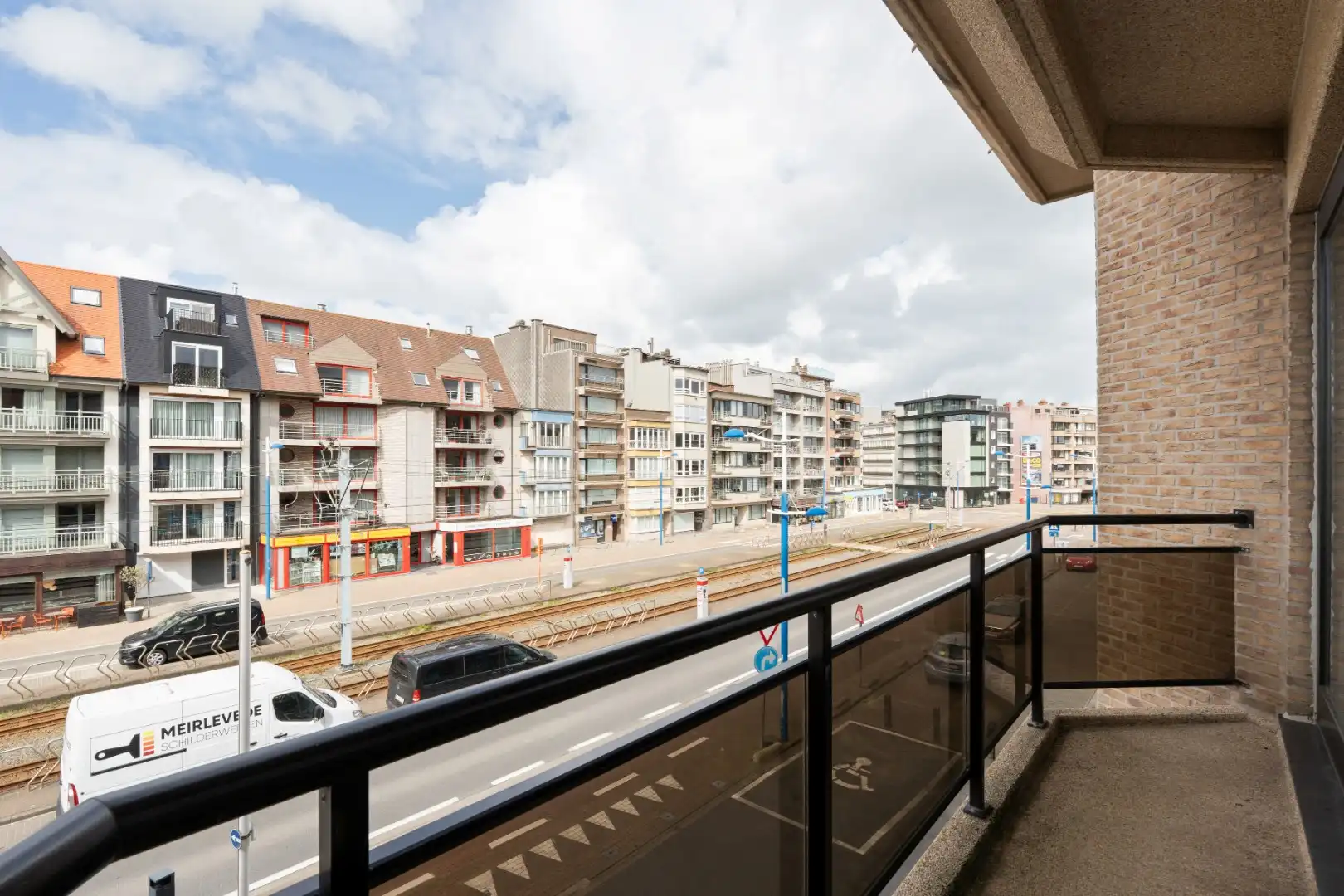 ZONGERICHT WOONAPPARTEMENT OP 100 METER VAN DE ZEEDIJK foto 9