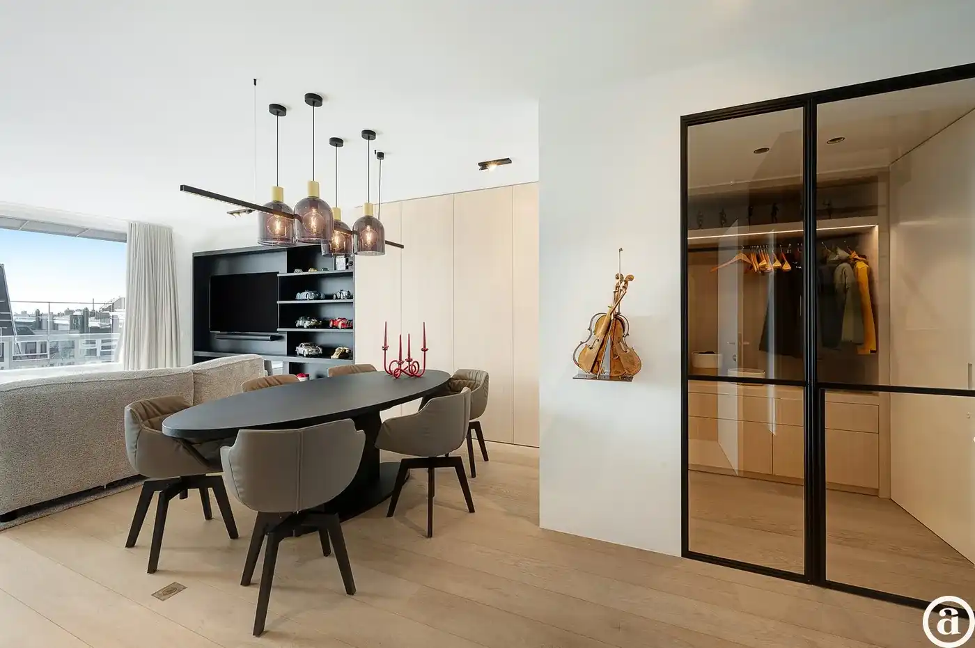Mooie duplex-appartement met prachtige uitzichten te Zoute. foto 7