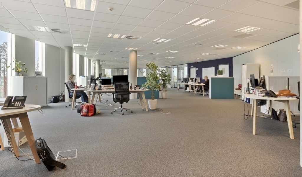 Gemeubelde kantoren met dienstverlening in Planet Business Center aan The Loop in Gent foto 12
